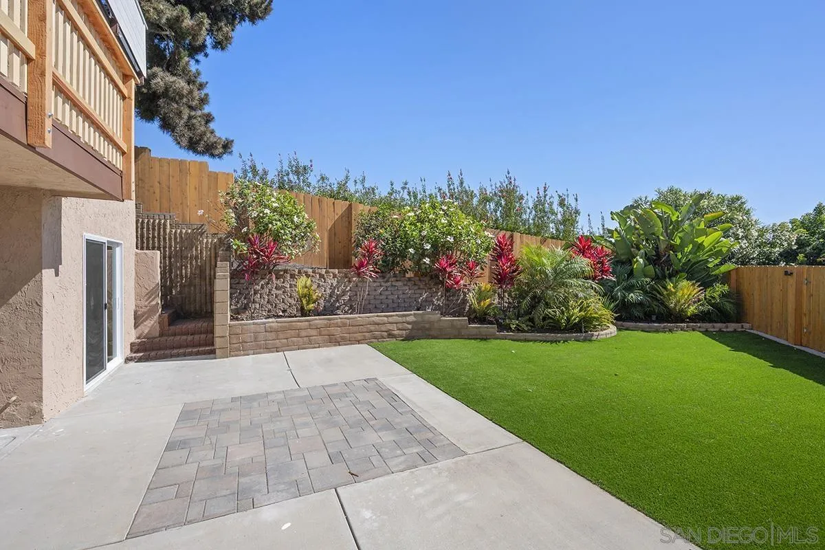 2702 Bay Canyon Ct