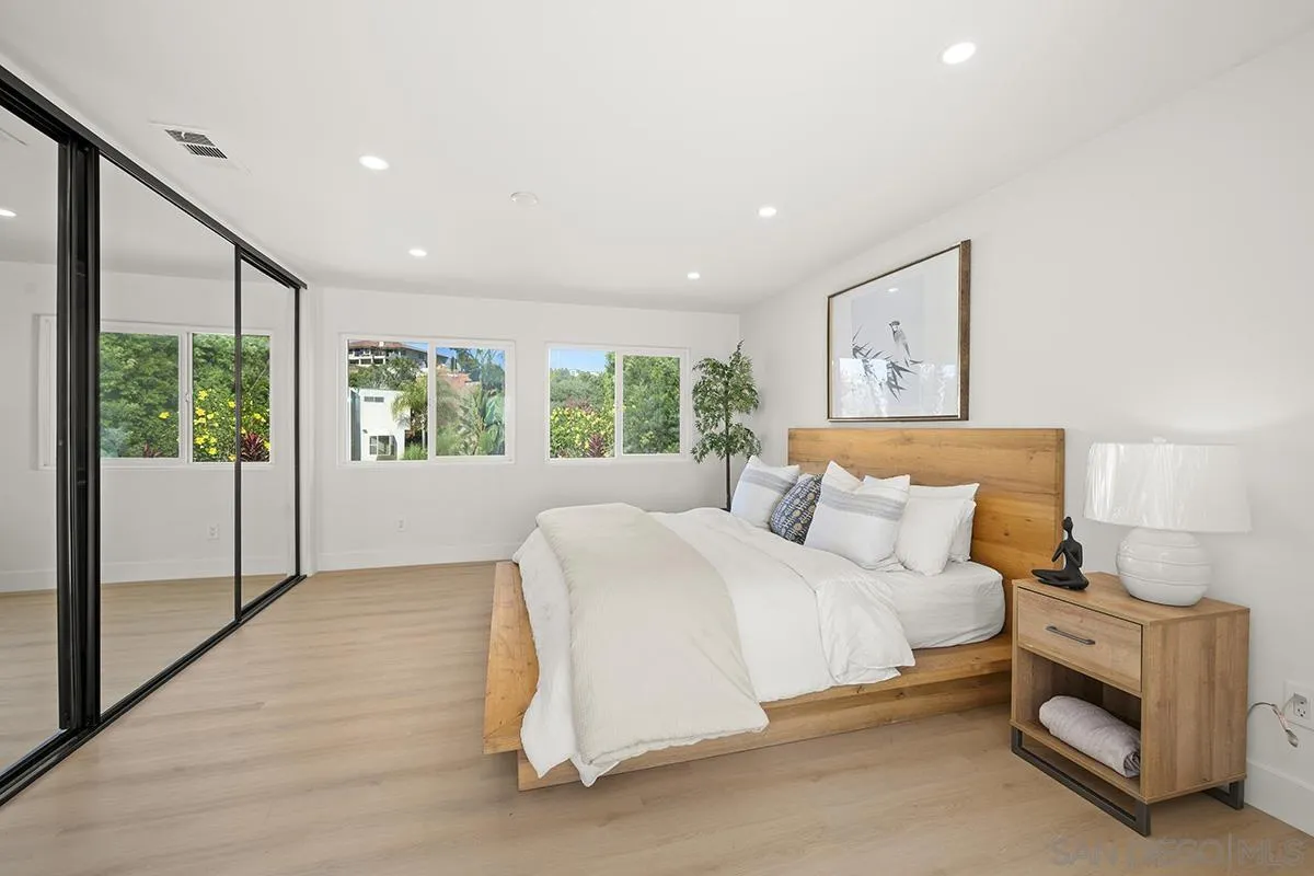 2702 Bay Canyon Ct