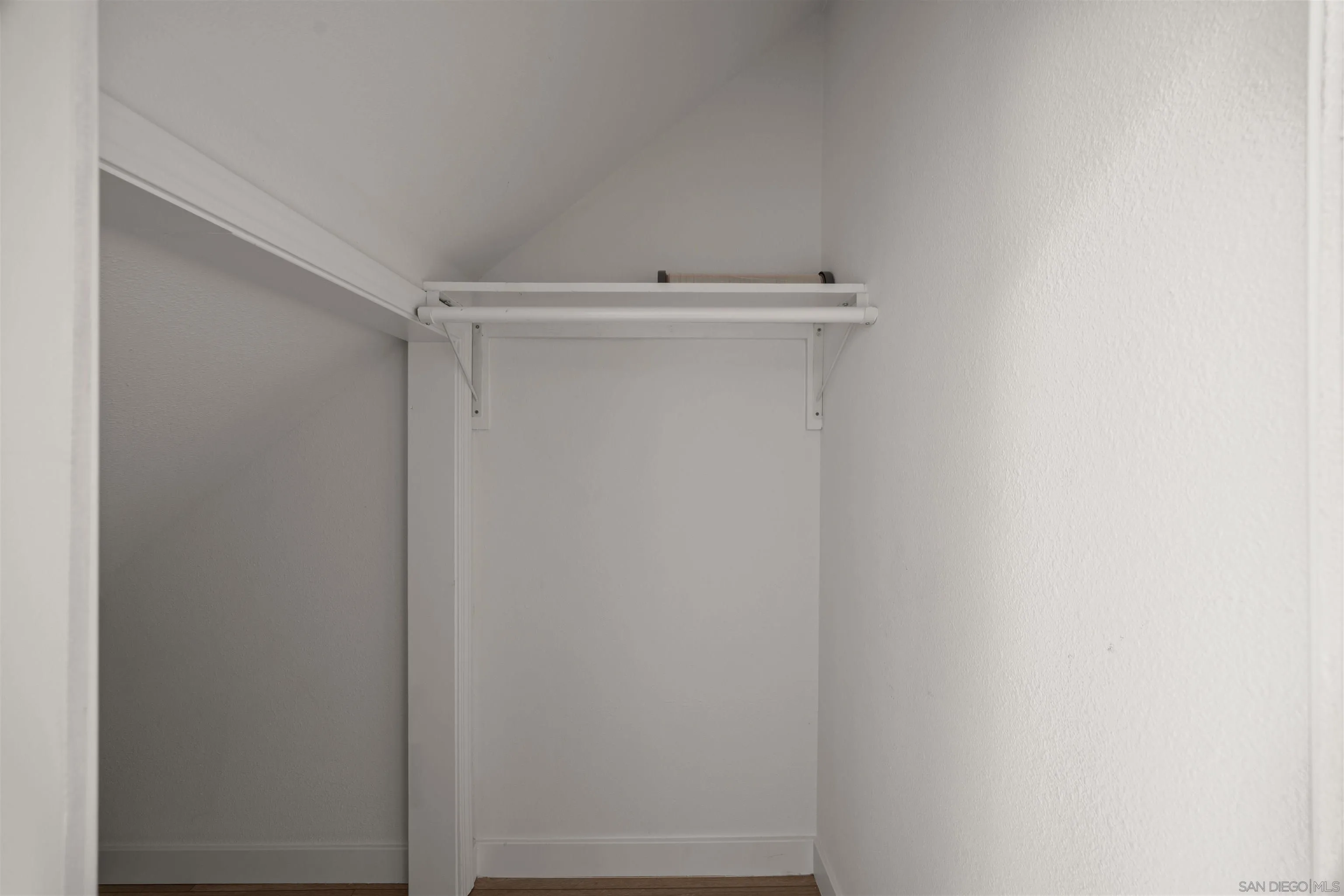 18664 Applewood Unit 76