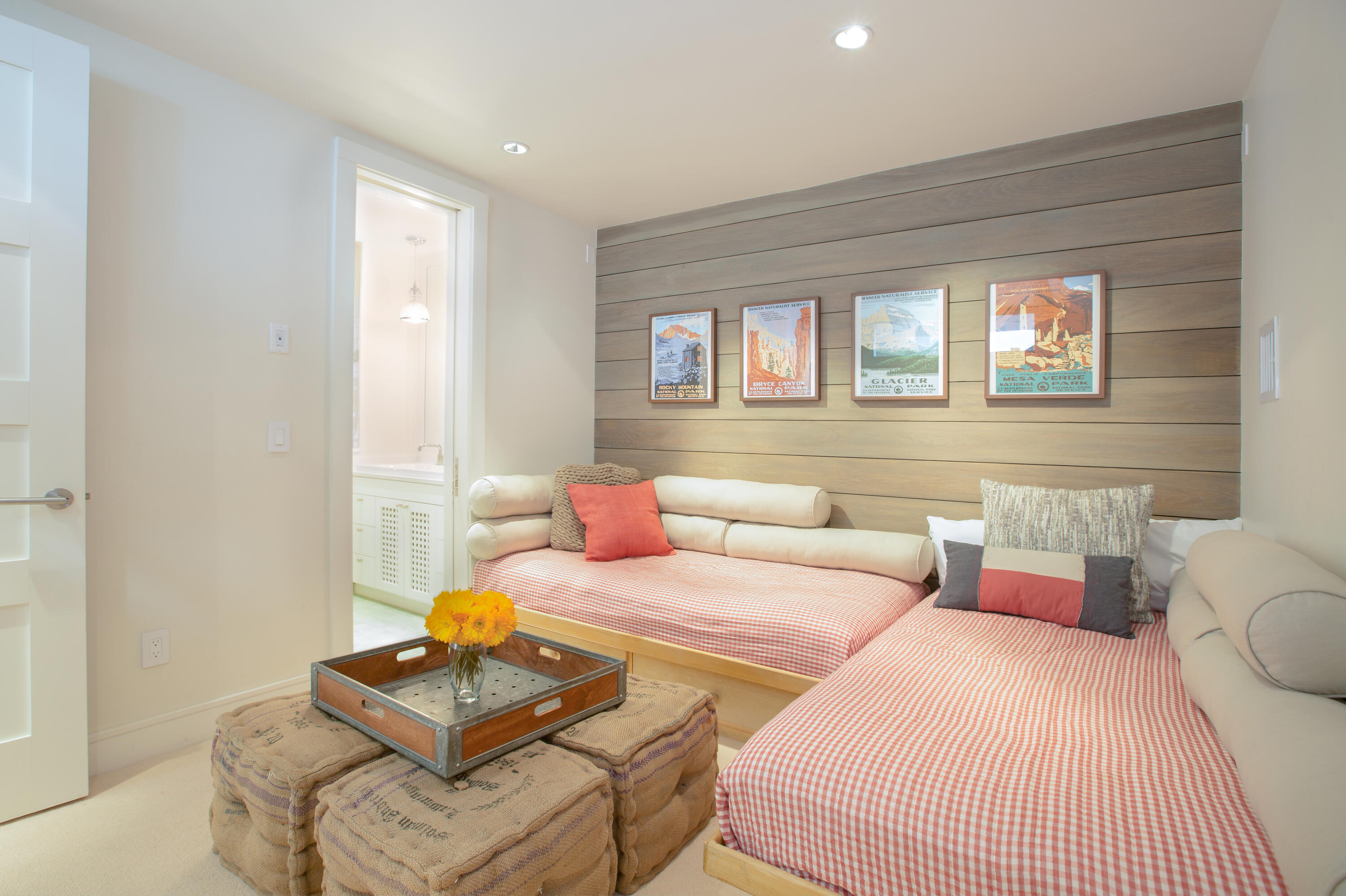 394 W Colorado Avenue