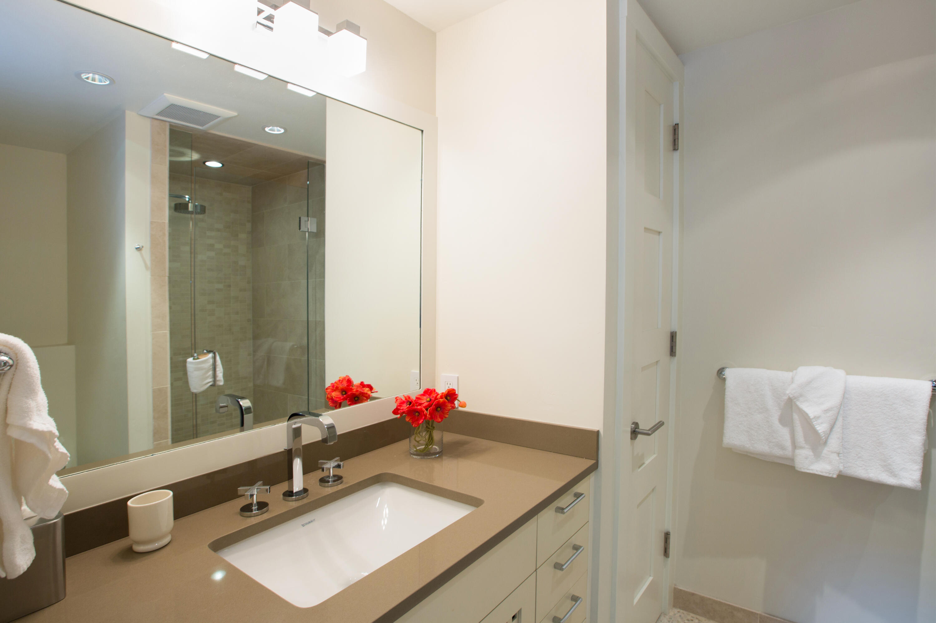 394 W Colorado Avenue