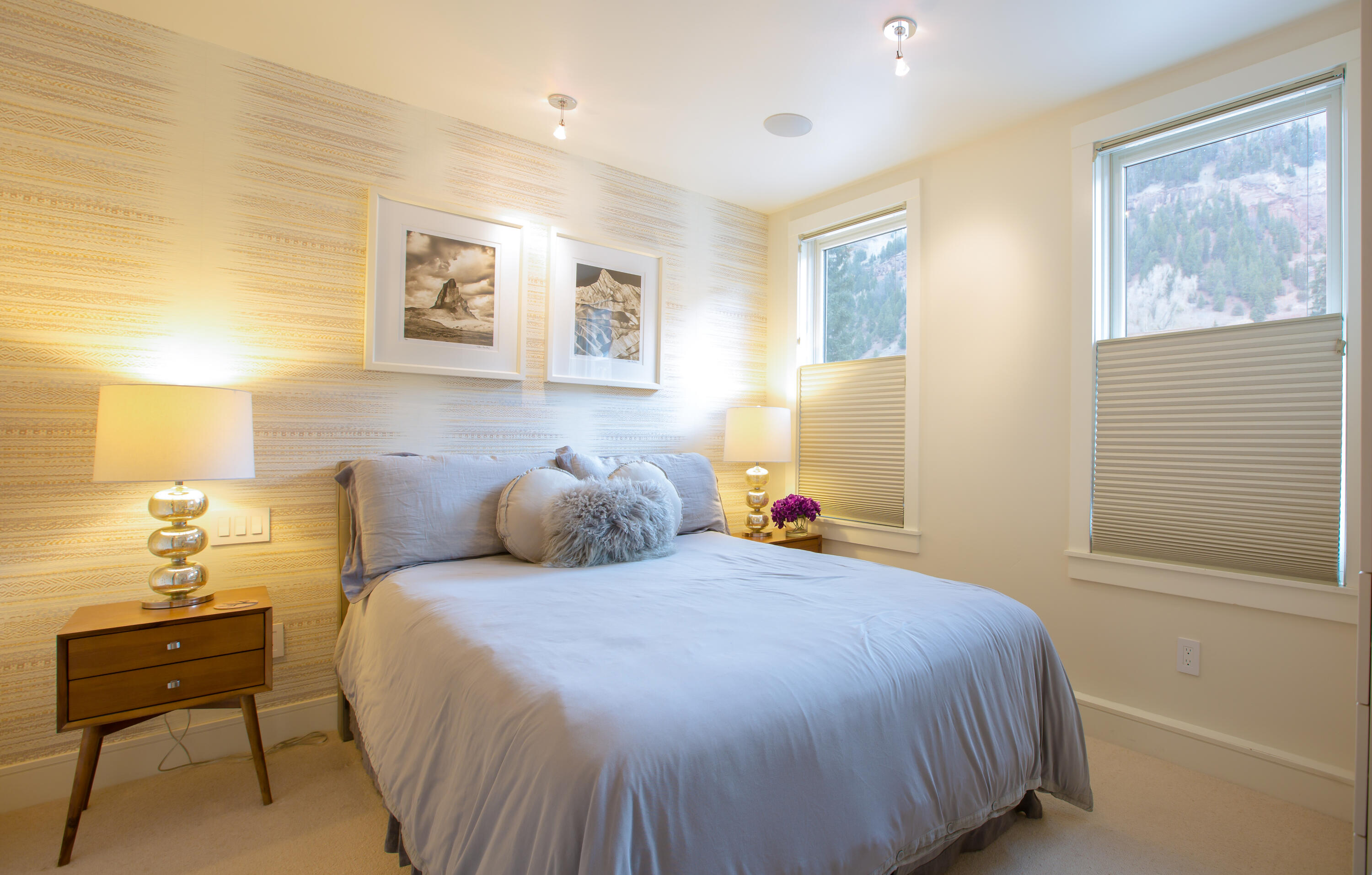 394 W Colorado Avenue