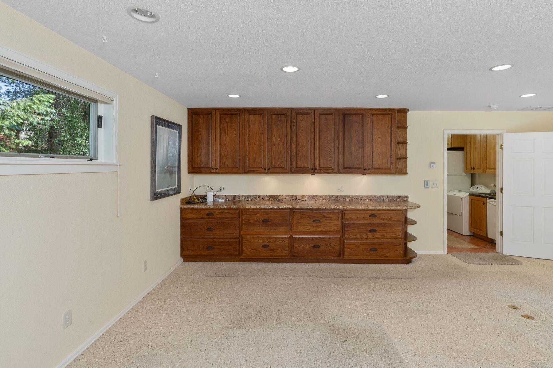 22267 Highway 145