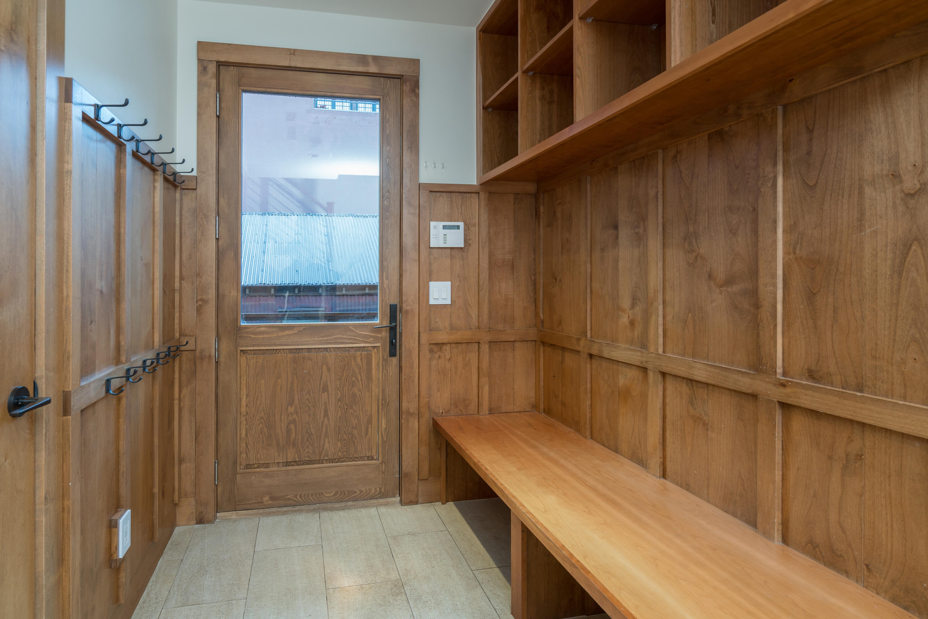 394 W Colorado Avenue