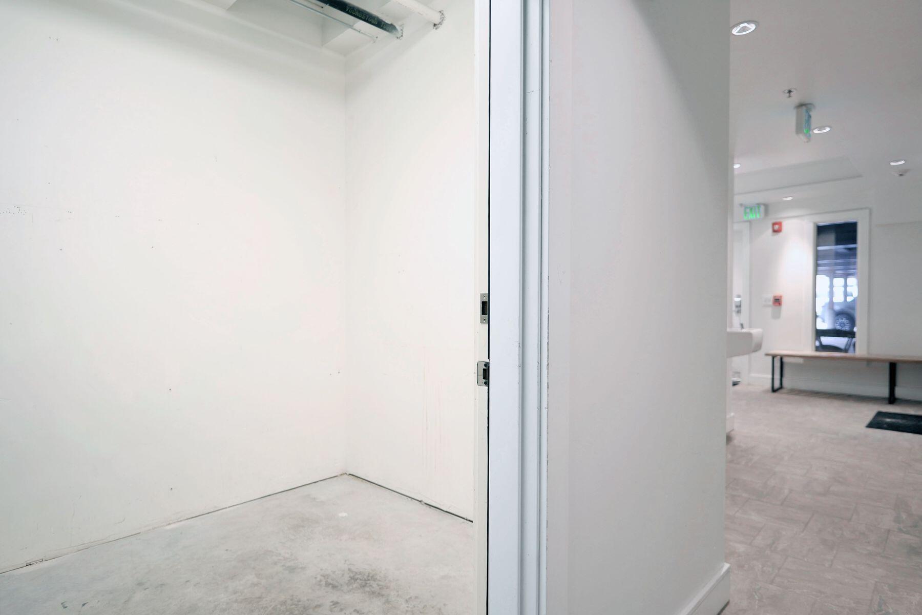 394 W Colorado Avenue