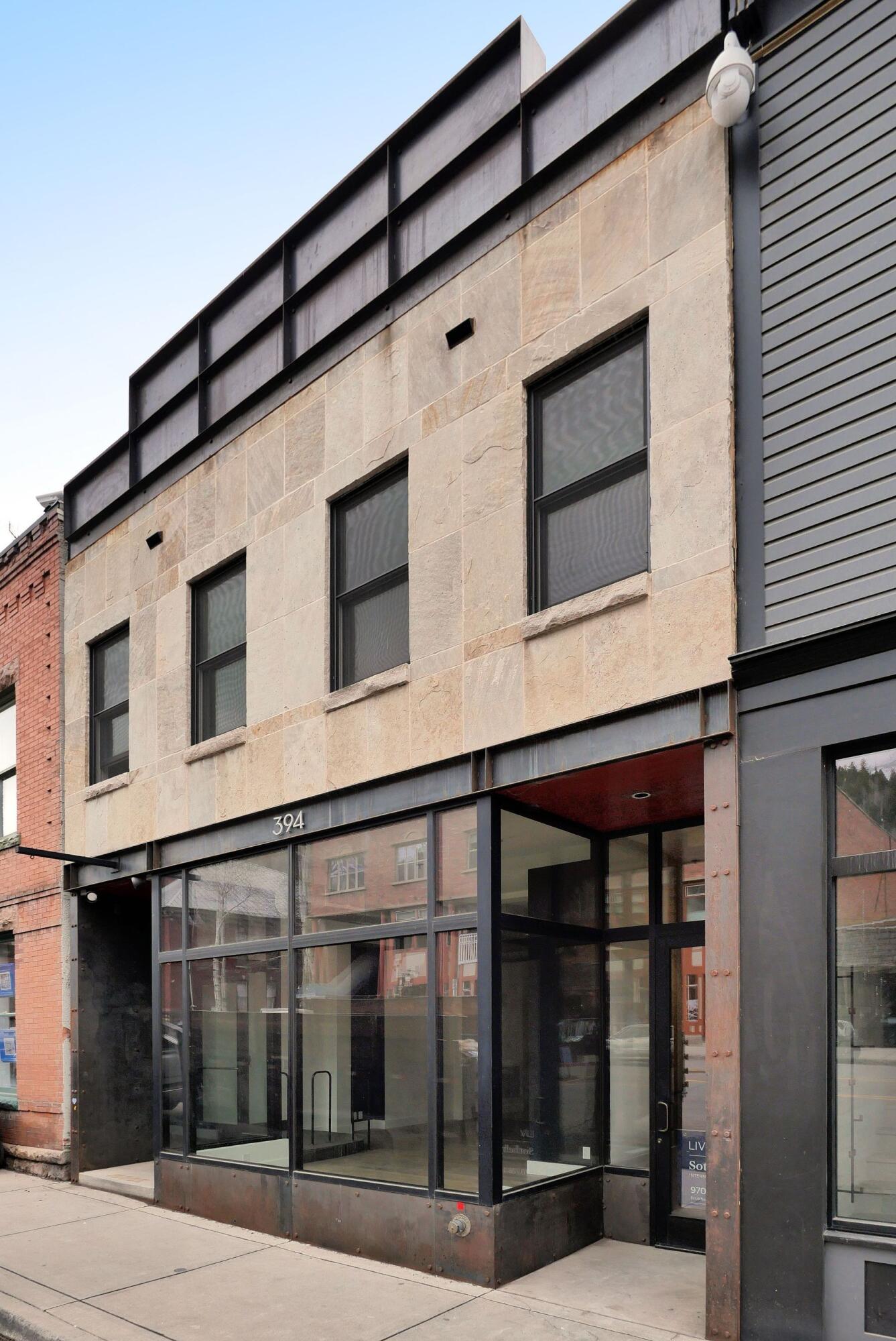 394 W Colorado Avenue