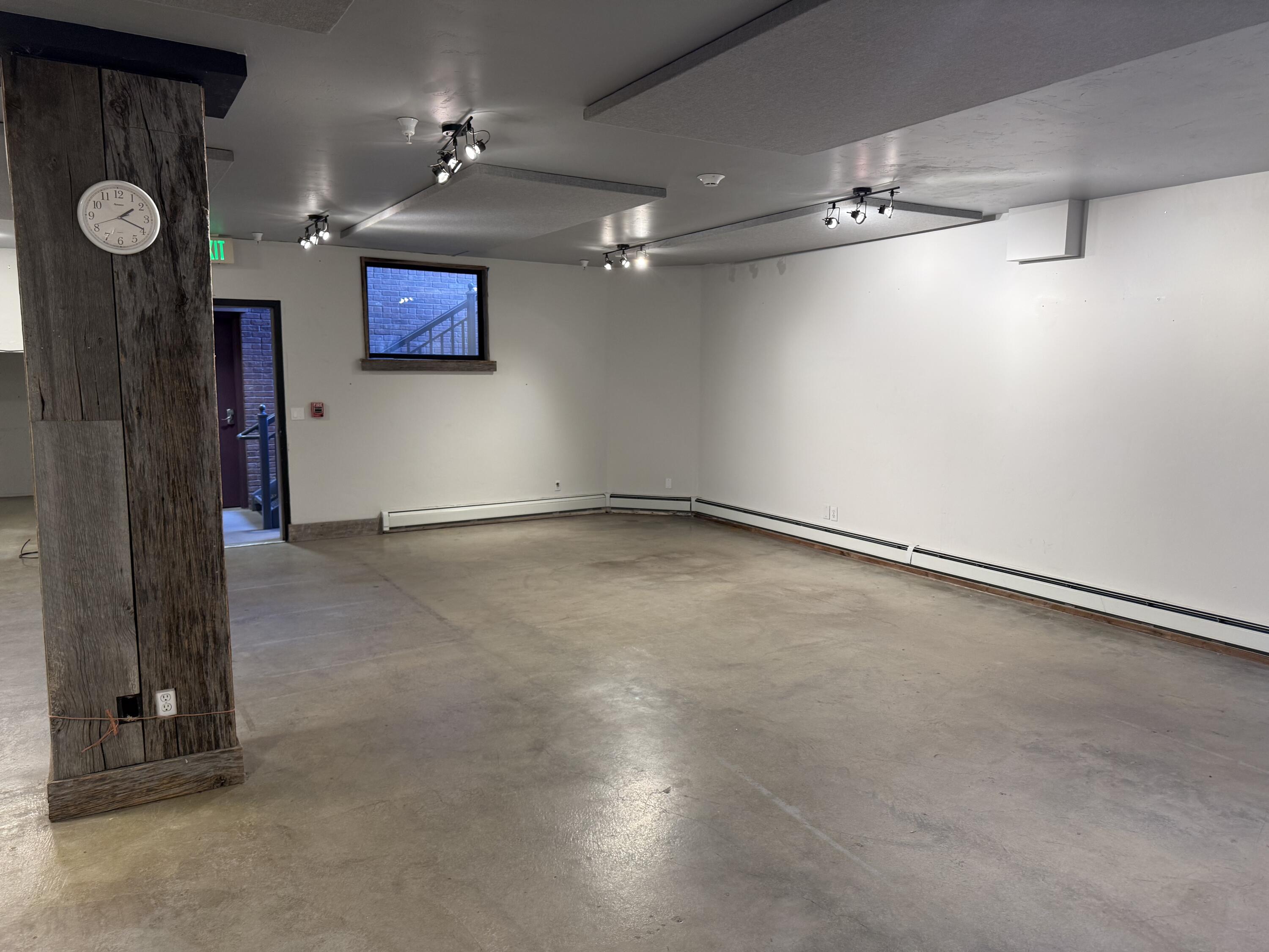 307 E Colorado Avenue