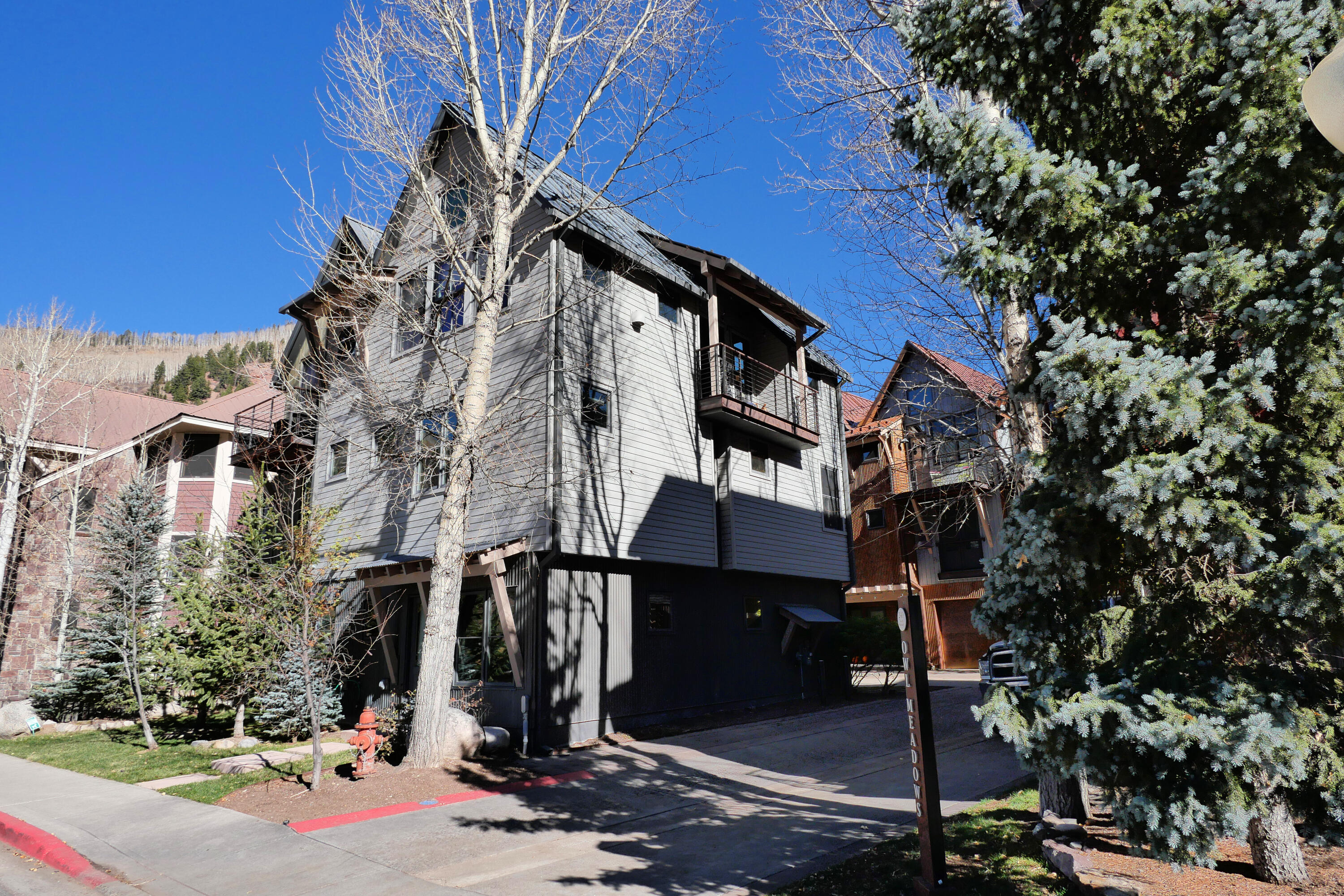 240 Mahoney Drive