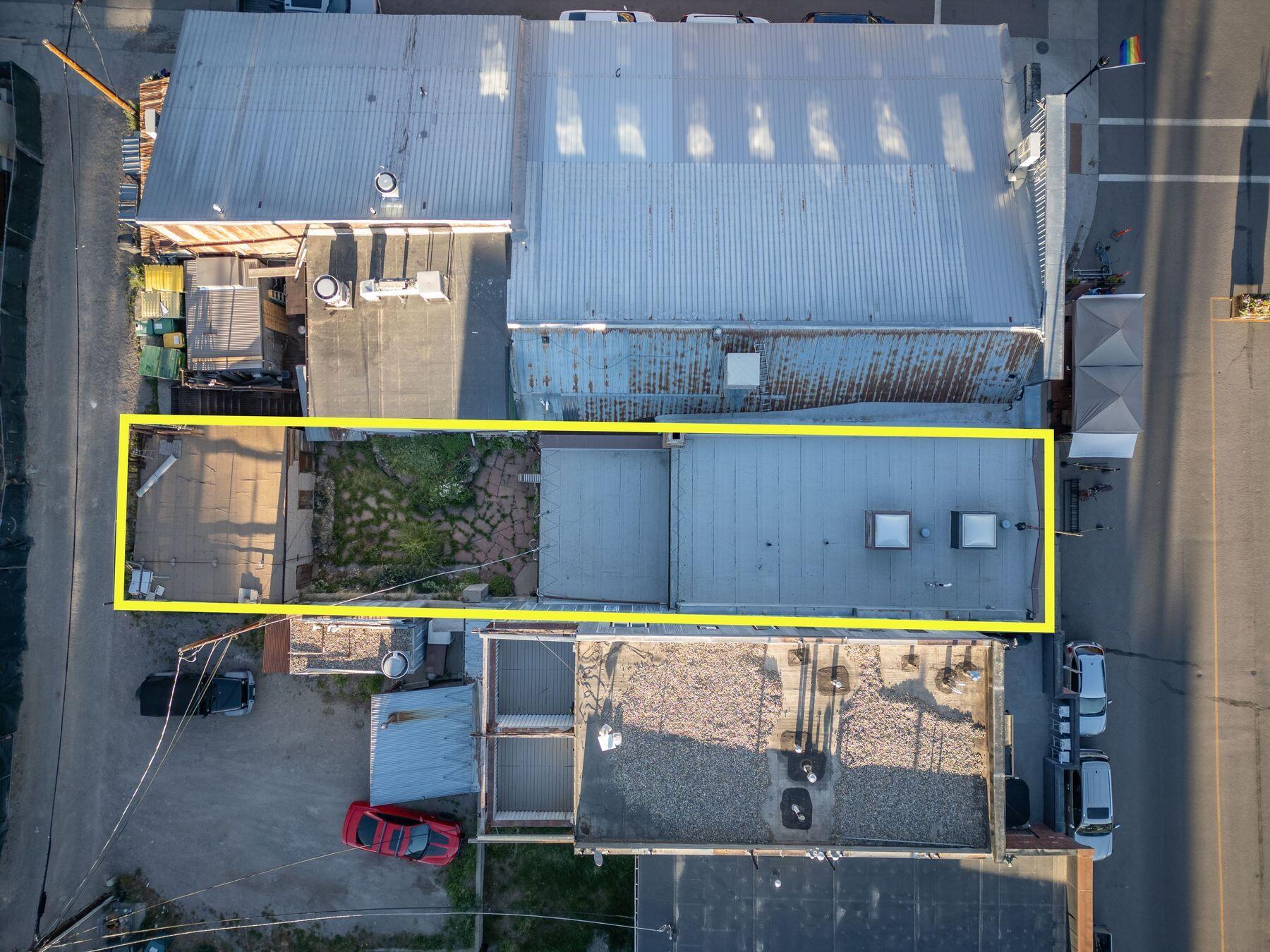 109 W Colorado Avenue