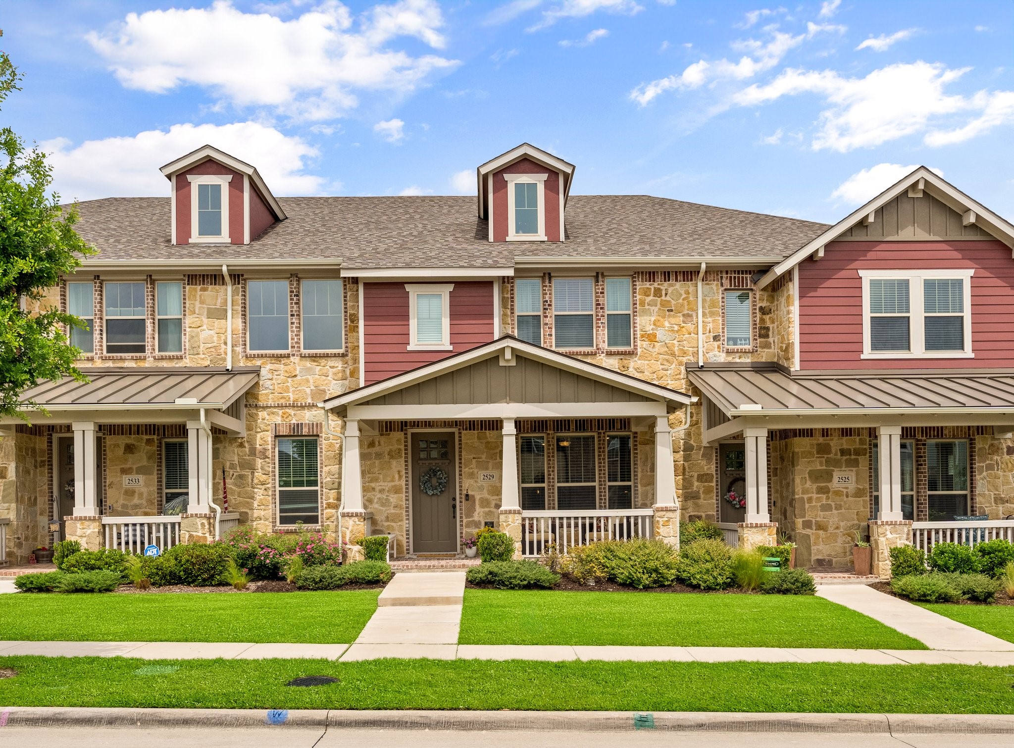 2529 Barnwood Lane