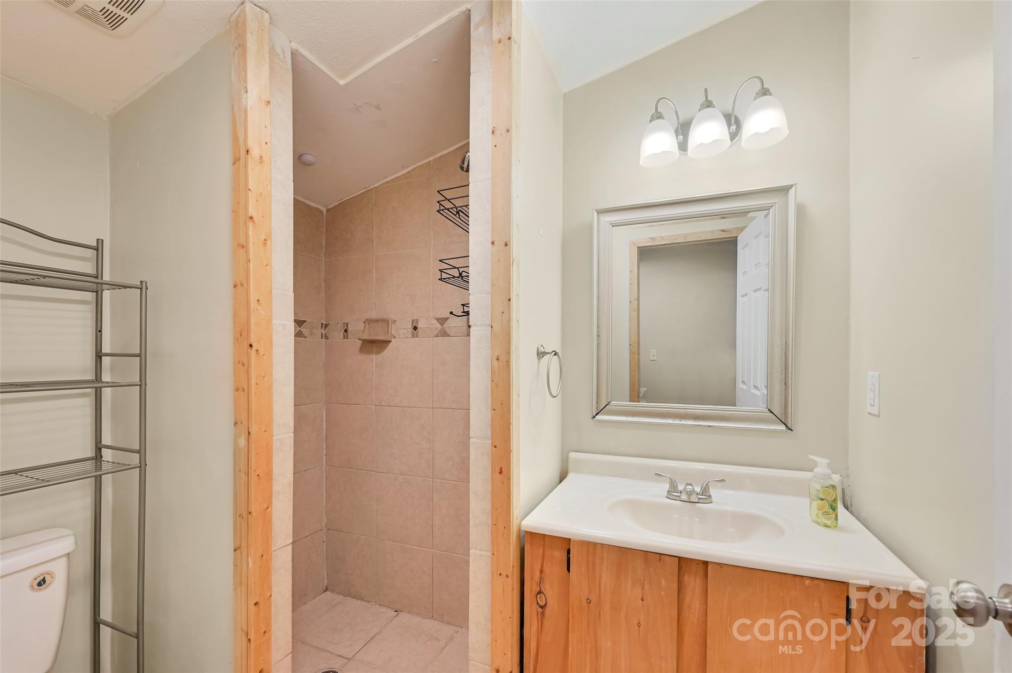 636 Roy Edwards Lane