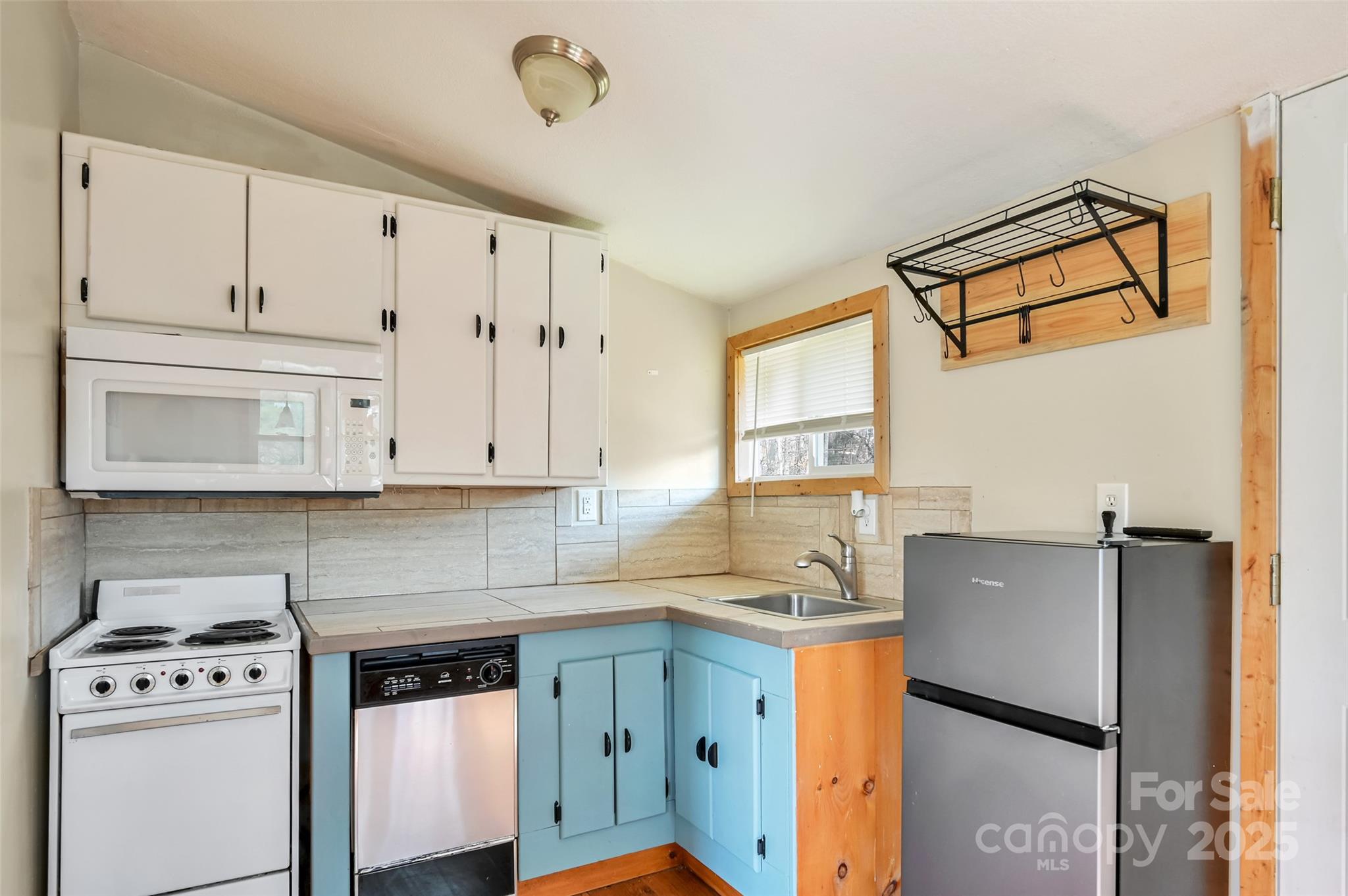 636 Roy Edwards Lane