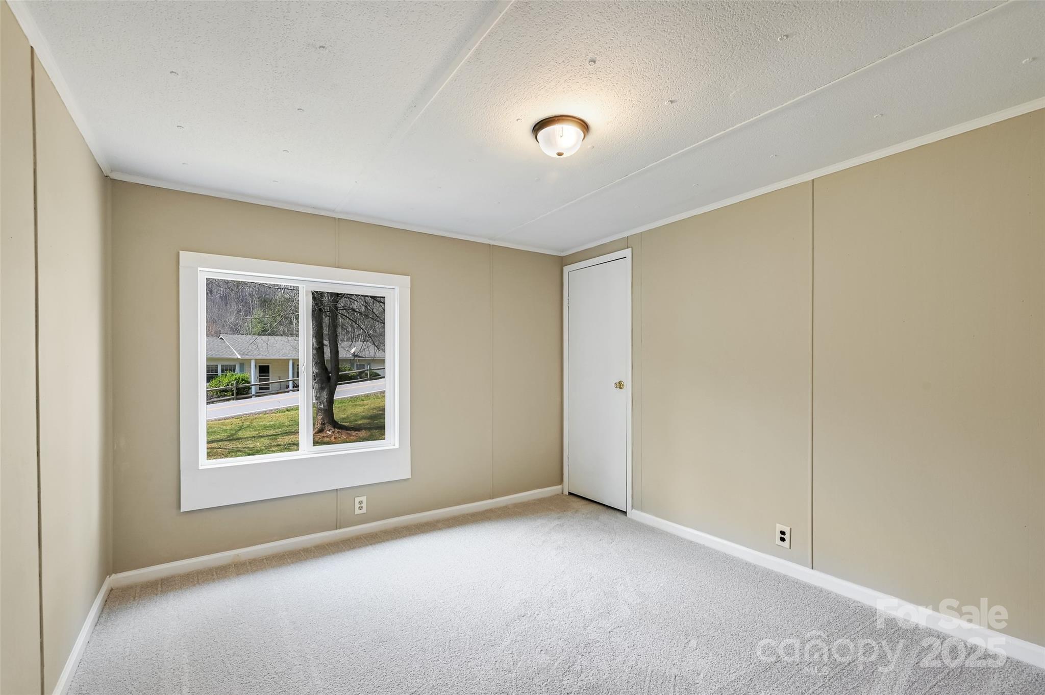 636 Roy Edwards Lane