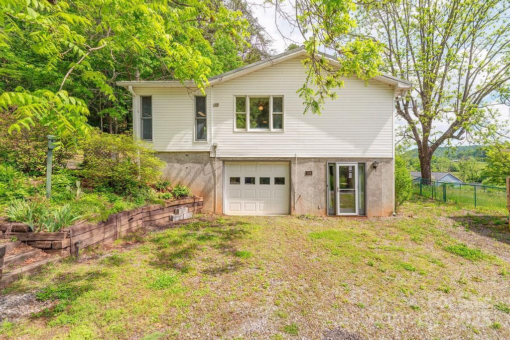 124 Beaverdam Loop Road