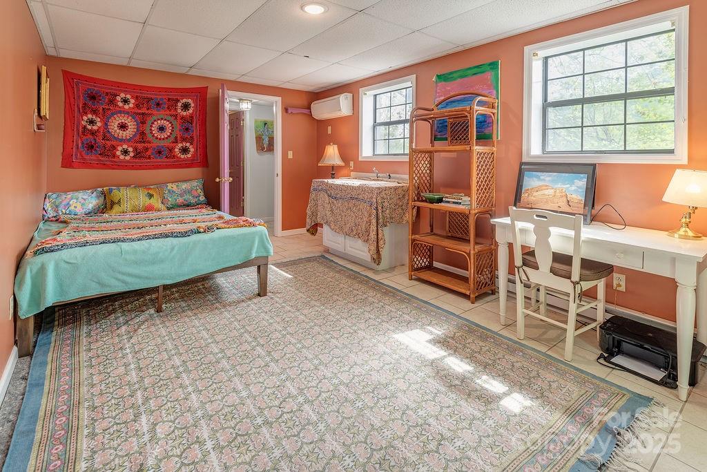 124 Beaverdam Loop Road