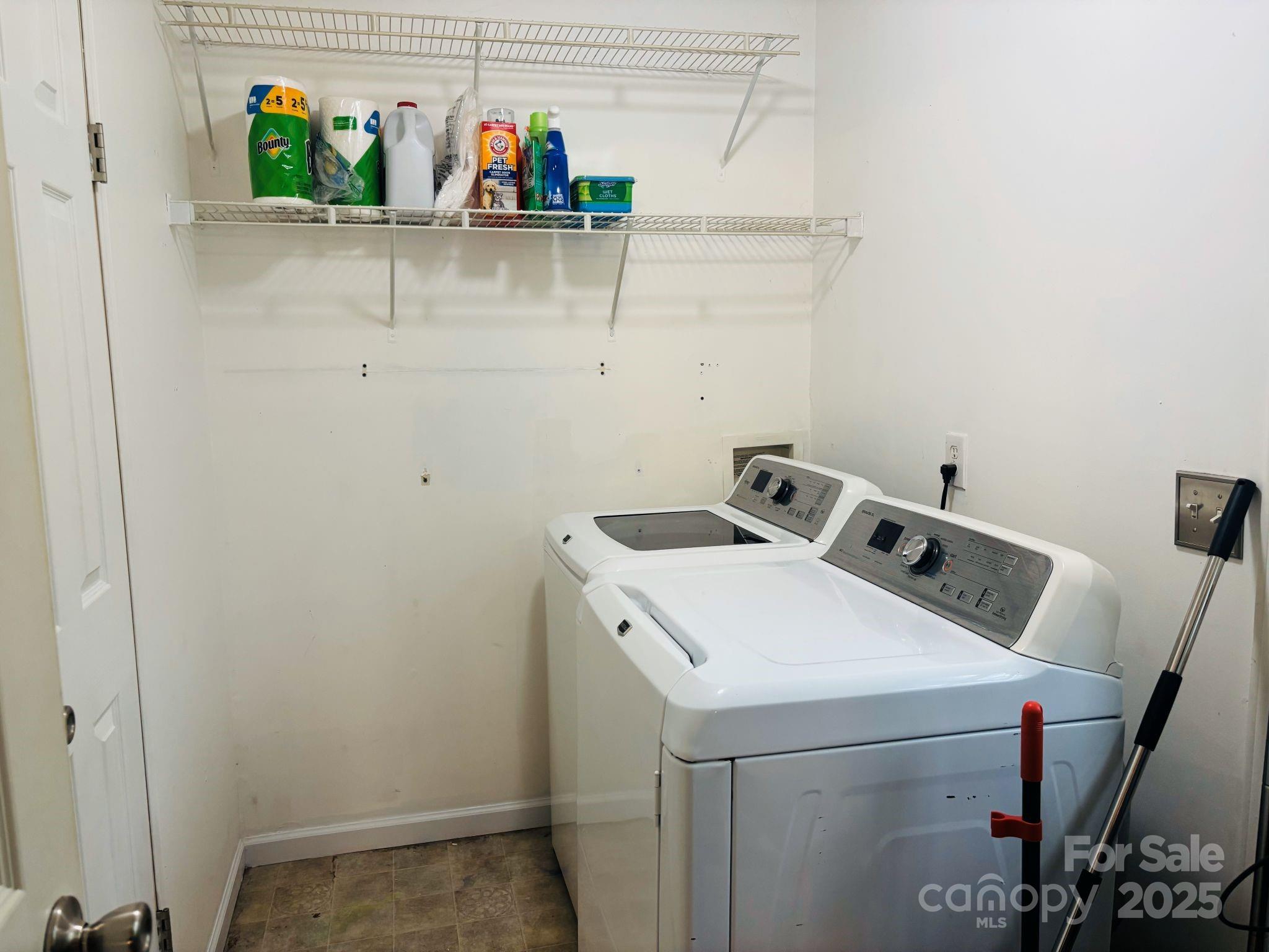 16 English Oaks Drive