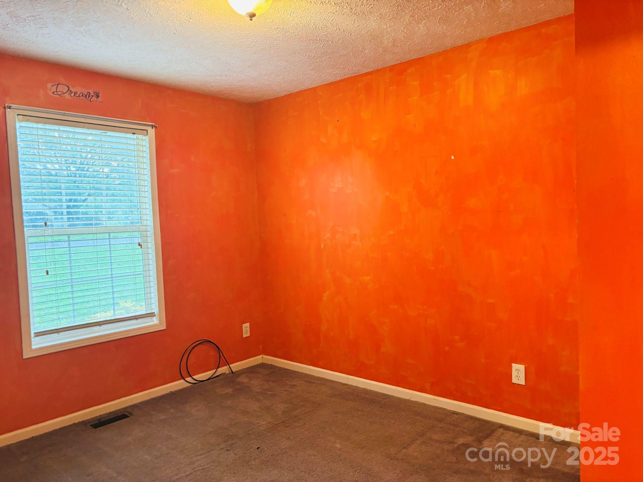 16 English Oaks Drive