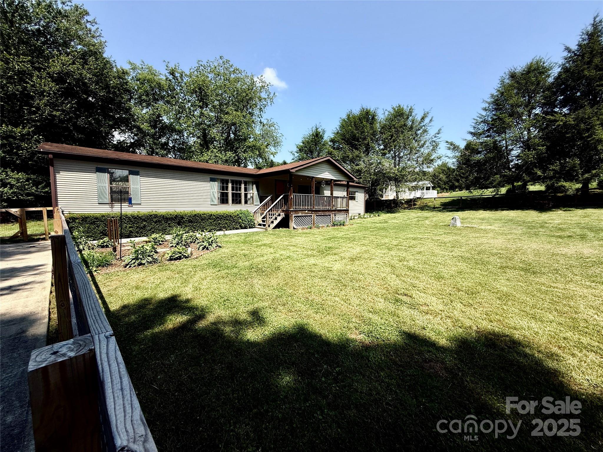 9 Henry White Lane