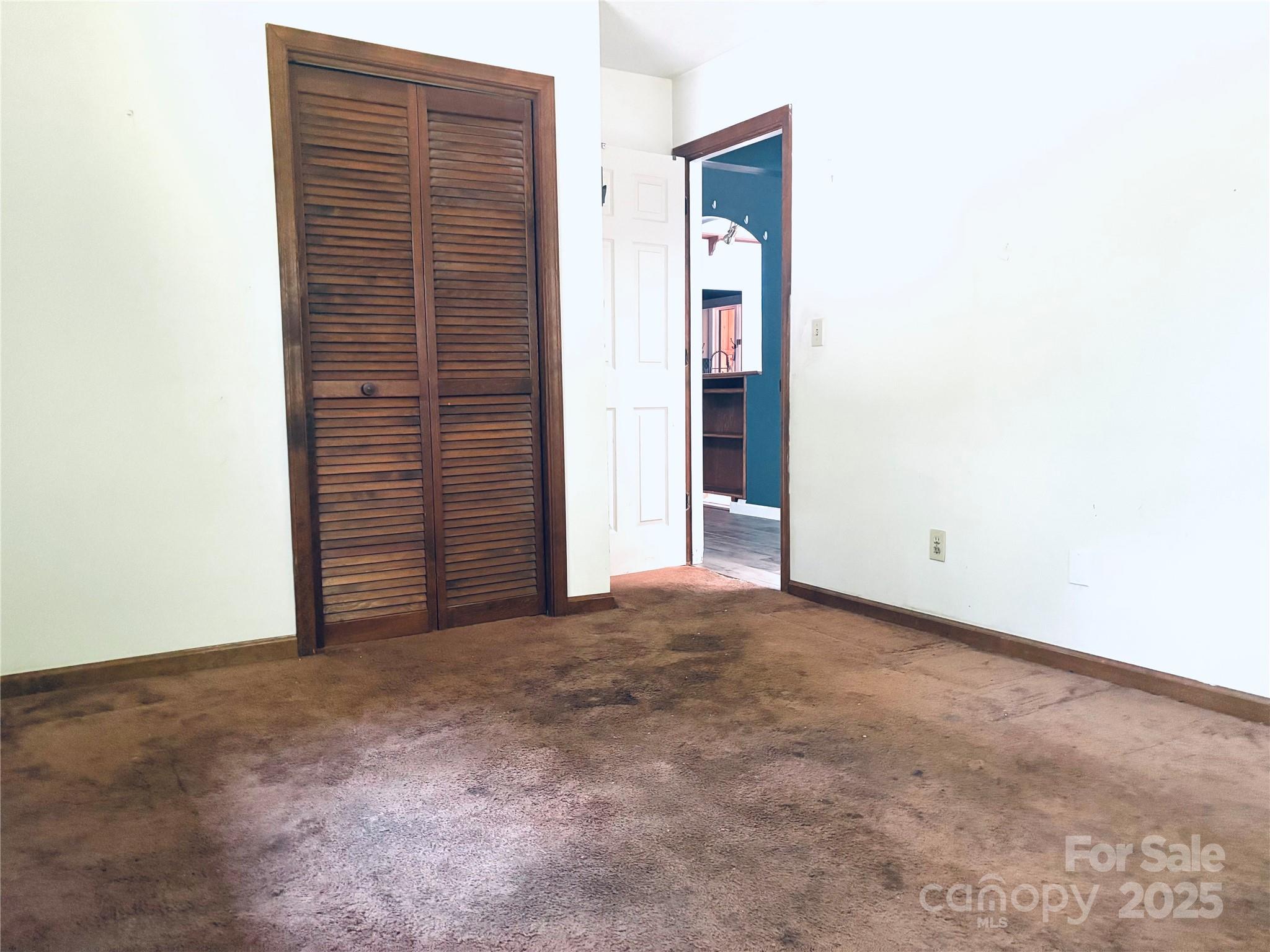 121 Rockwood Drive