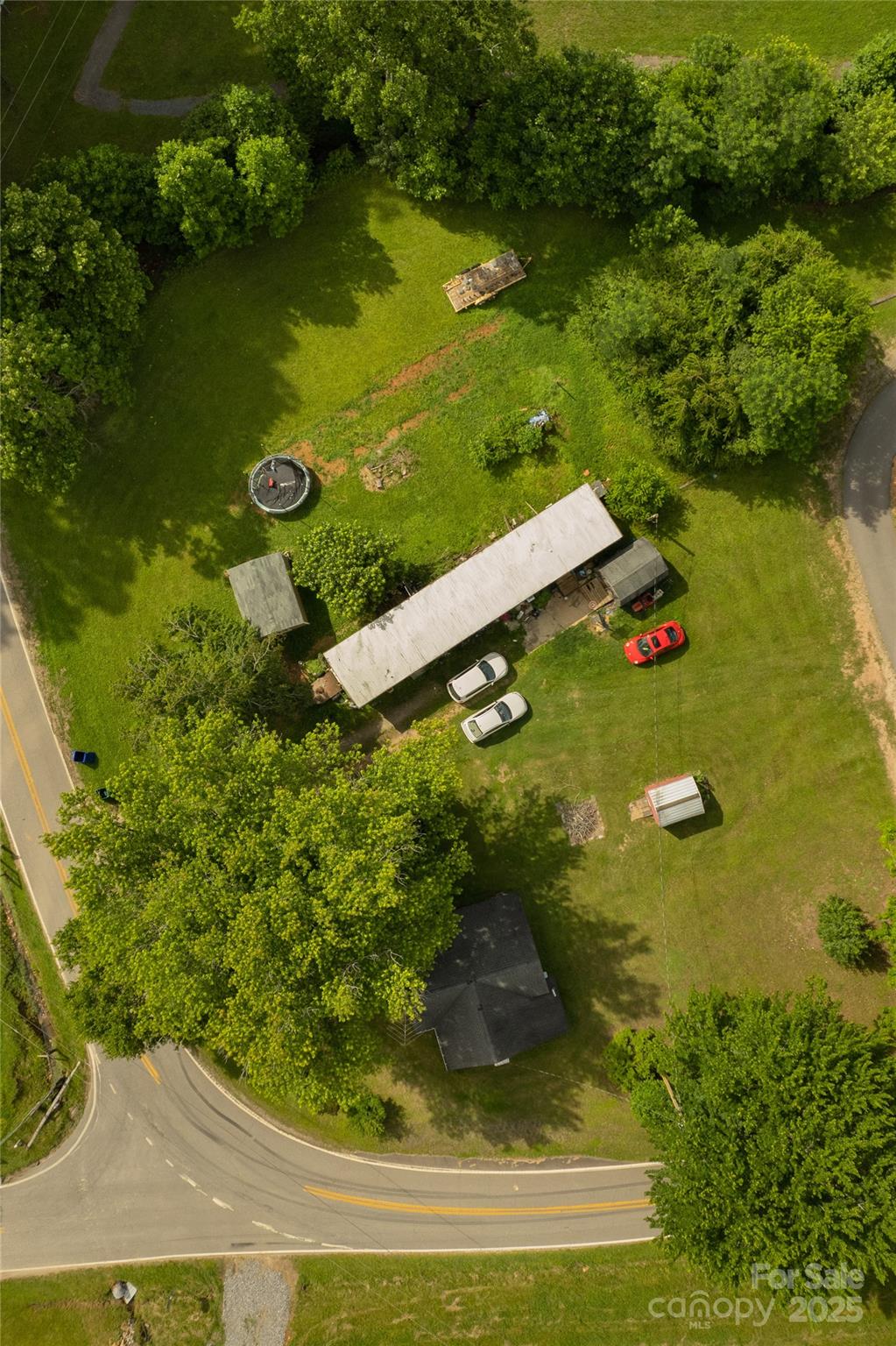 153 Beaverdam Loop Road