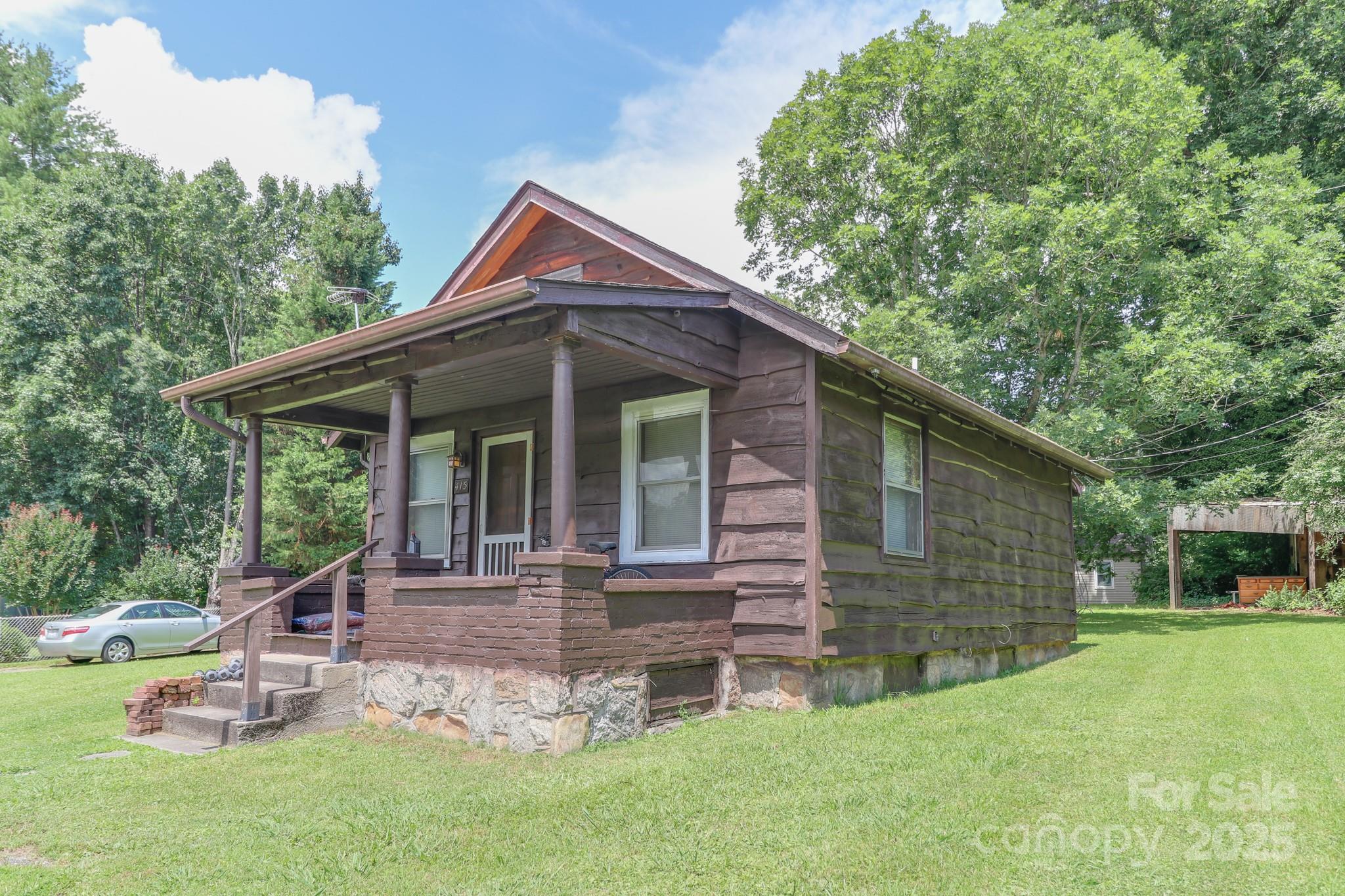 415 E Patterson Street