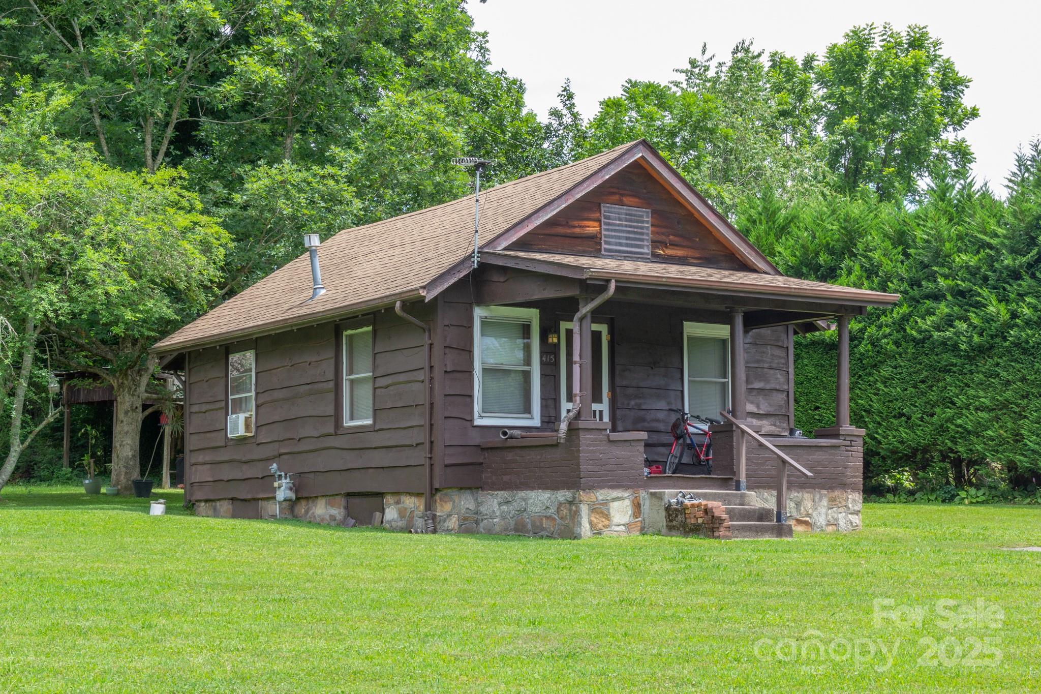 415 E Patterson Street