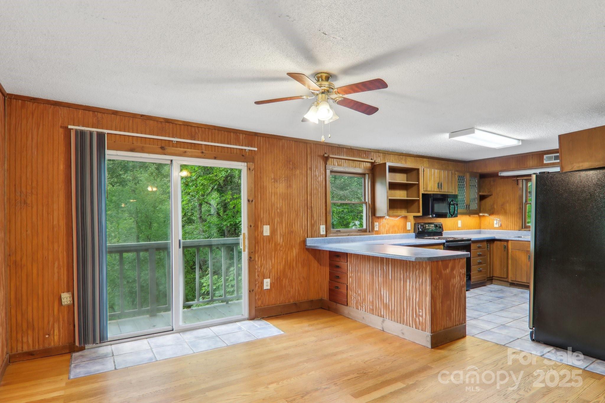 685 Freeman Creek Road