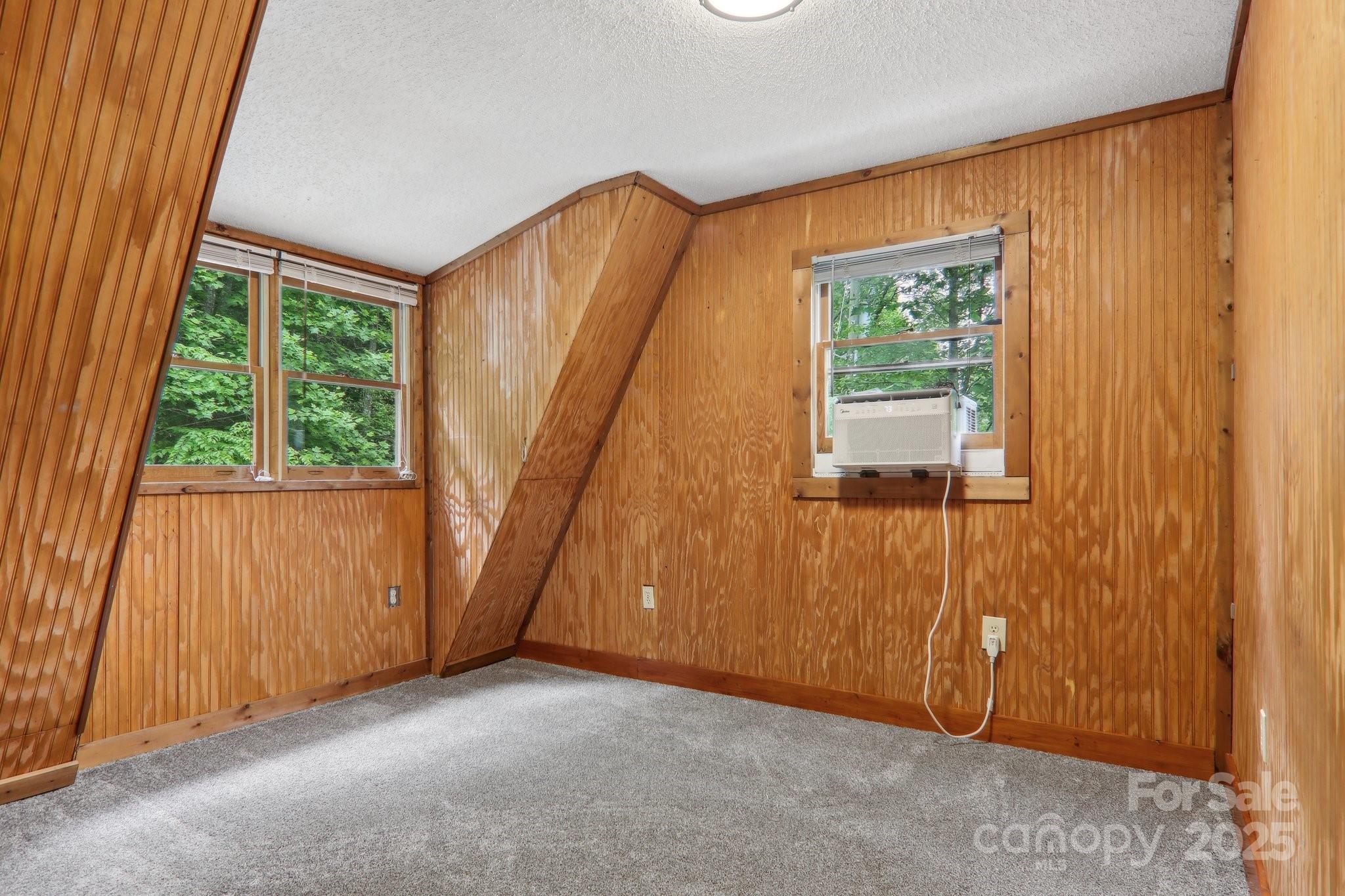 685 Freeman Creek Road