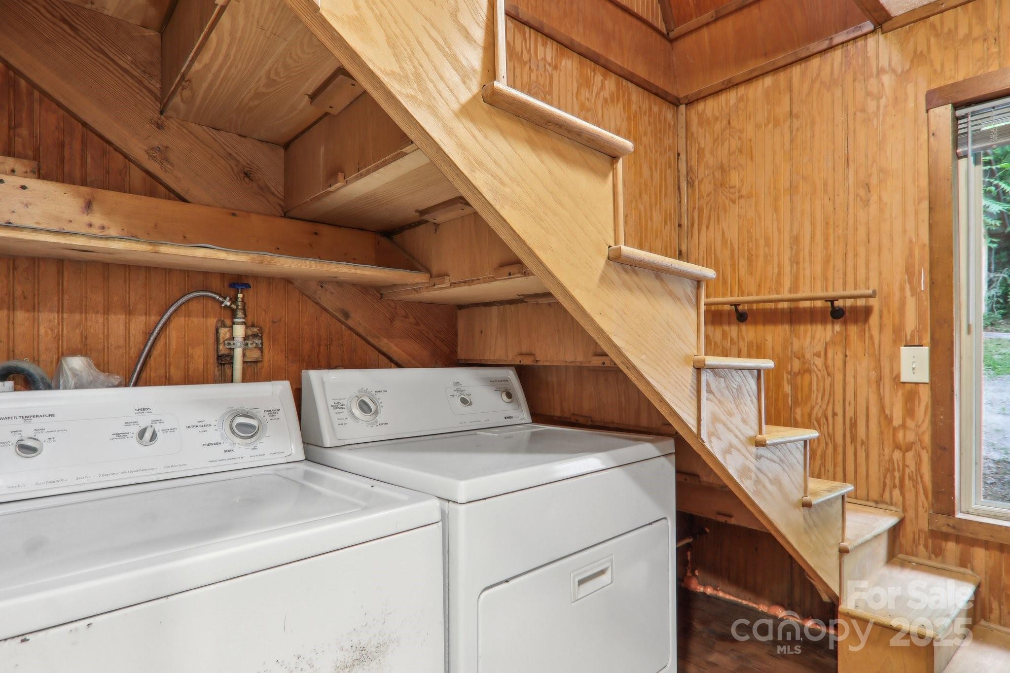 685 Freeman Creek Road