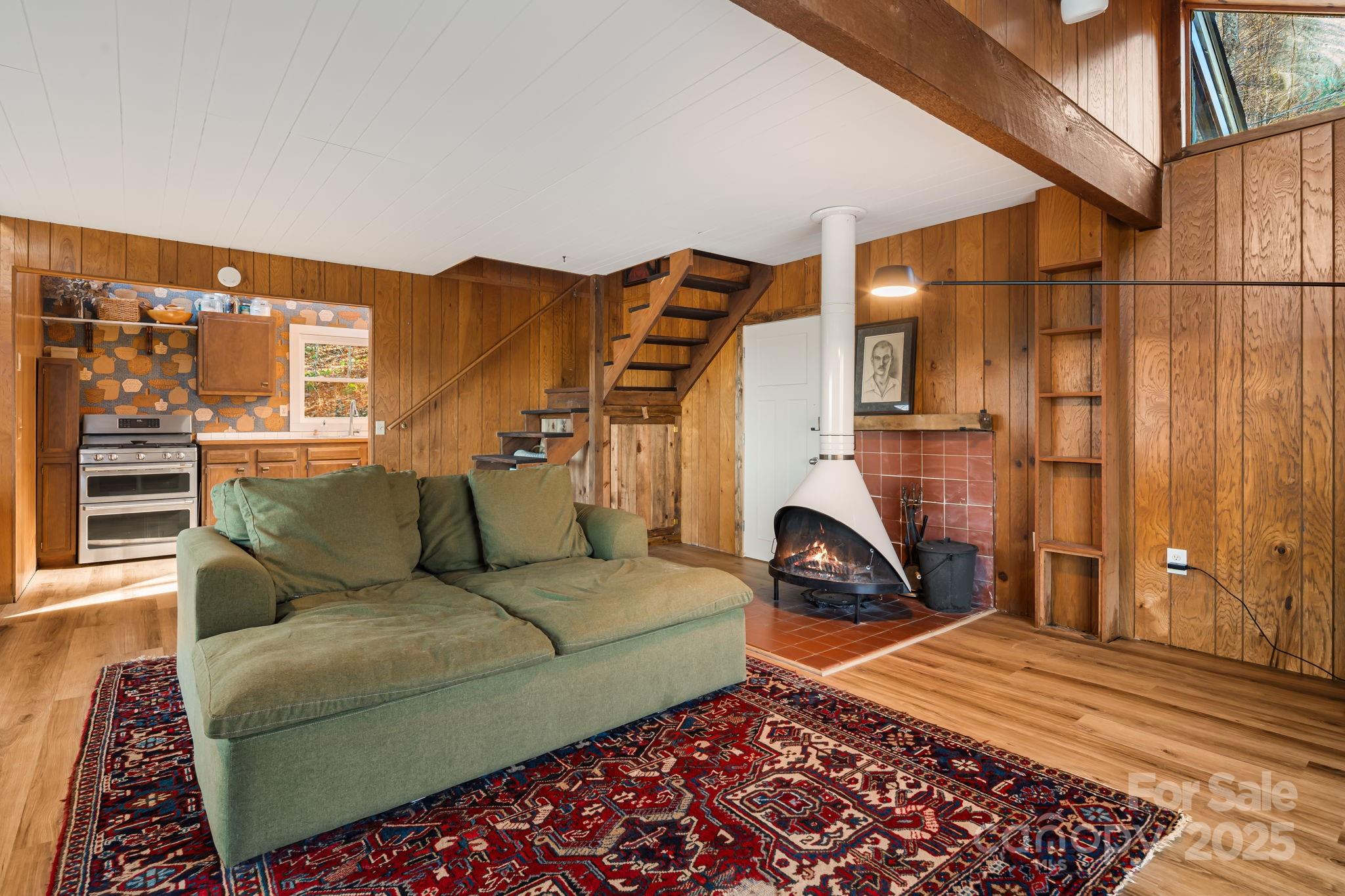 1877 Secluded Valley Road