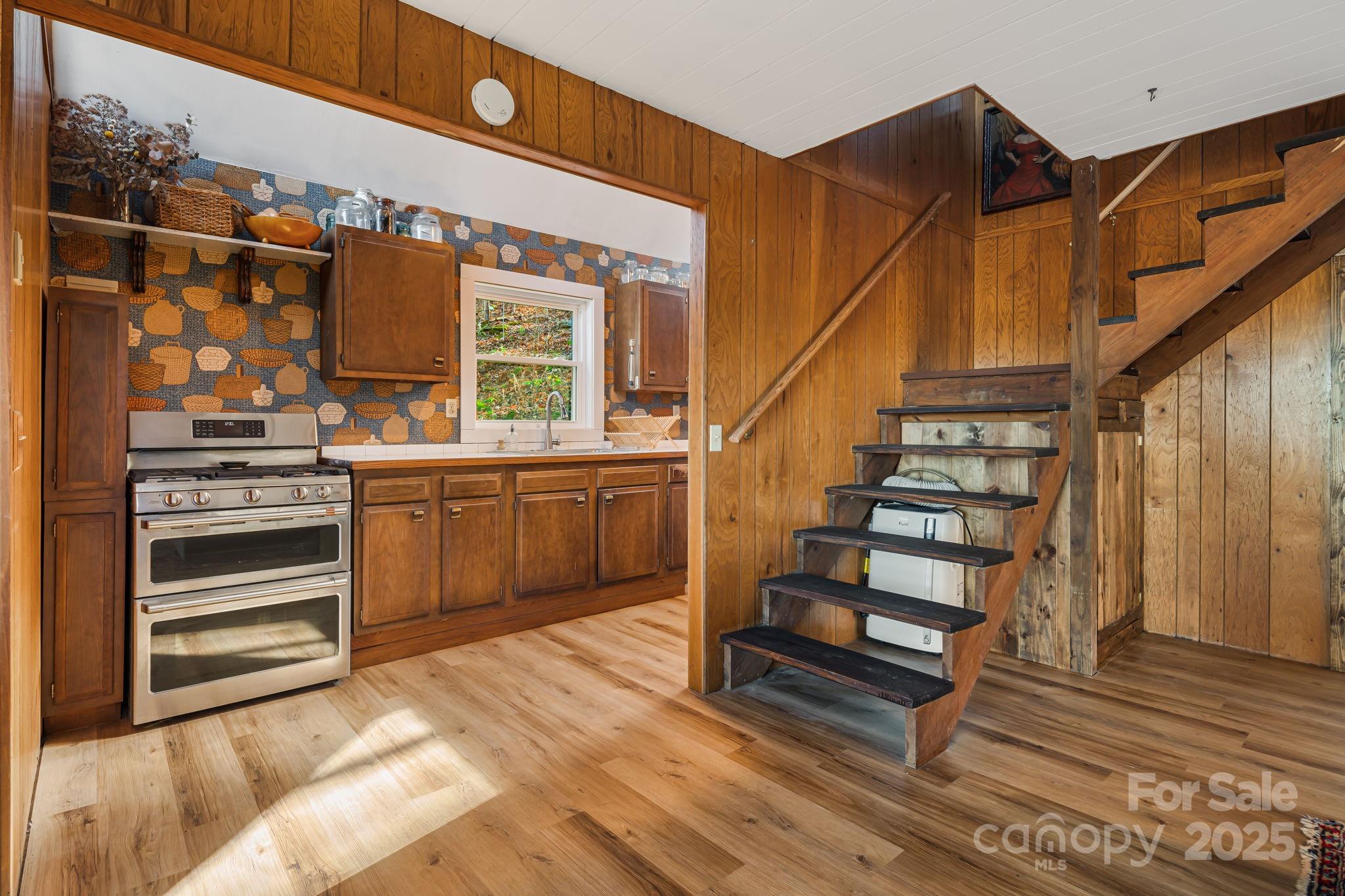 1877 Secluded Valley Road