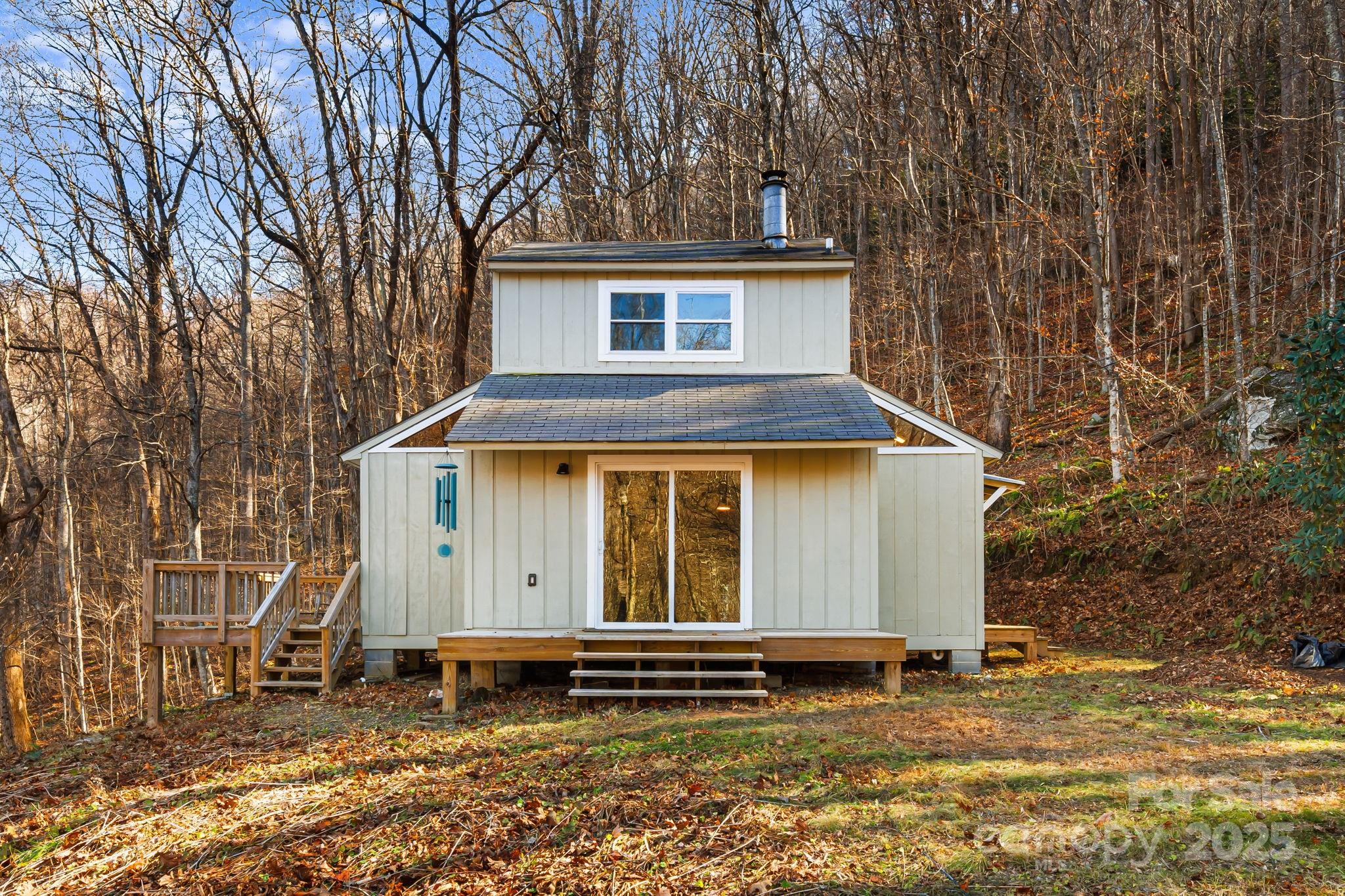 1877 Secluded Valley Road