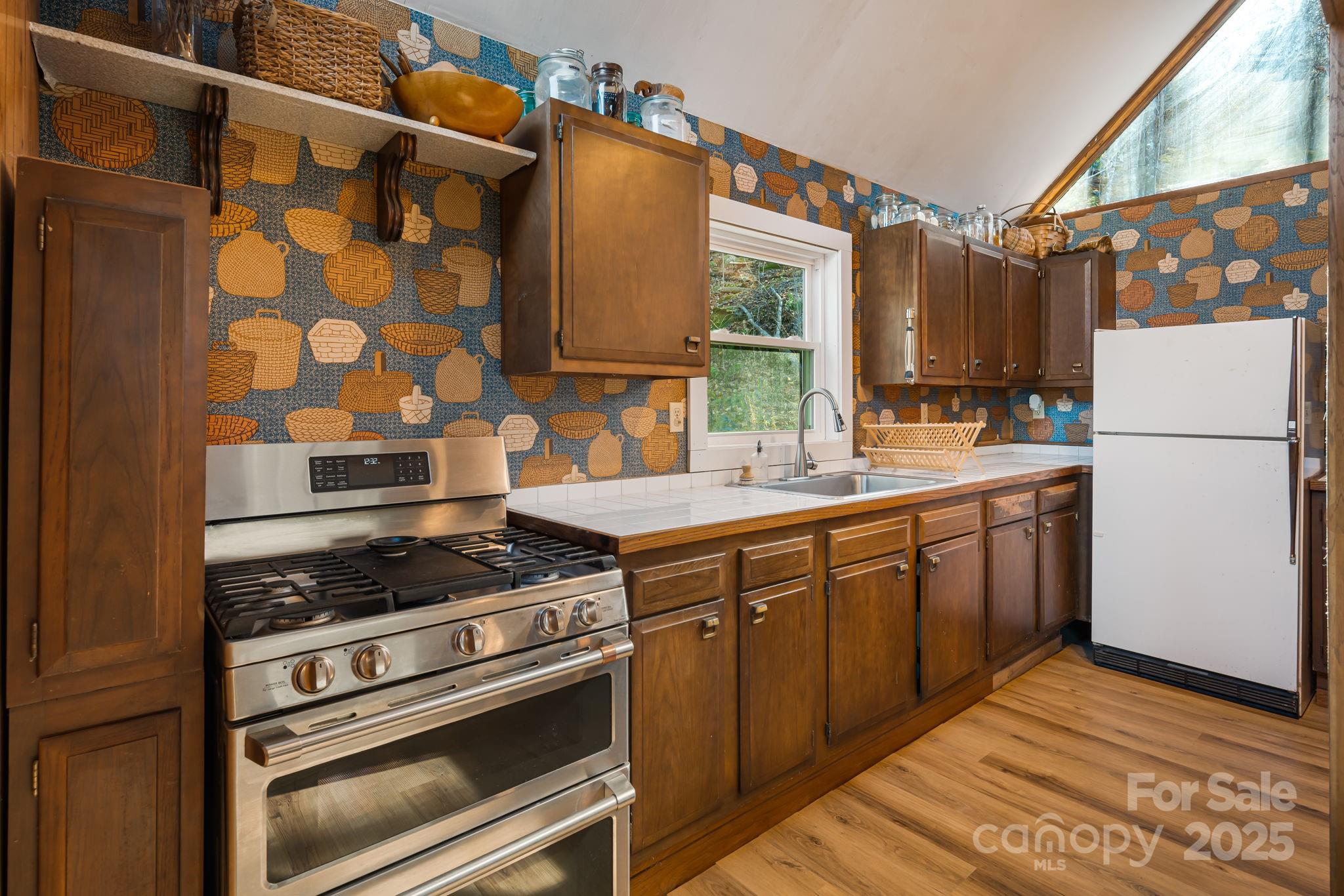 1877 Secluded Valley Road