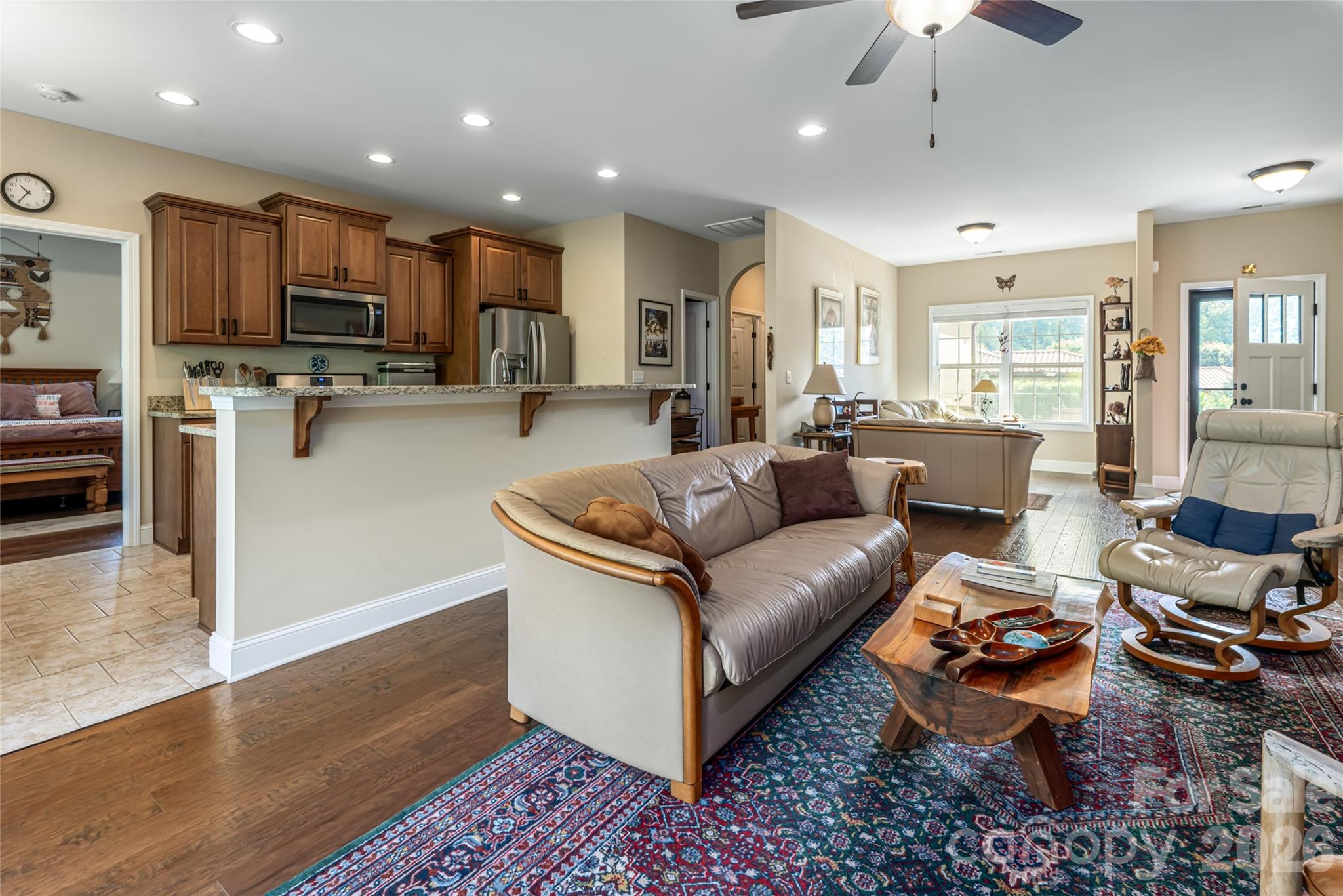 5 Pacifico Drive