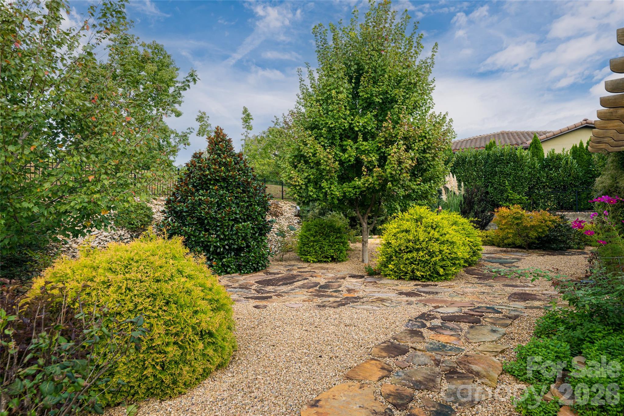 5 Pacifico Drive