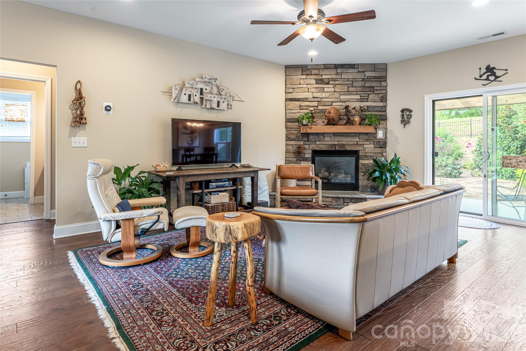 5 Pacifico Drive