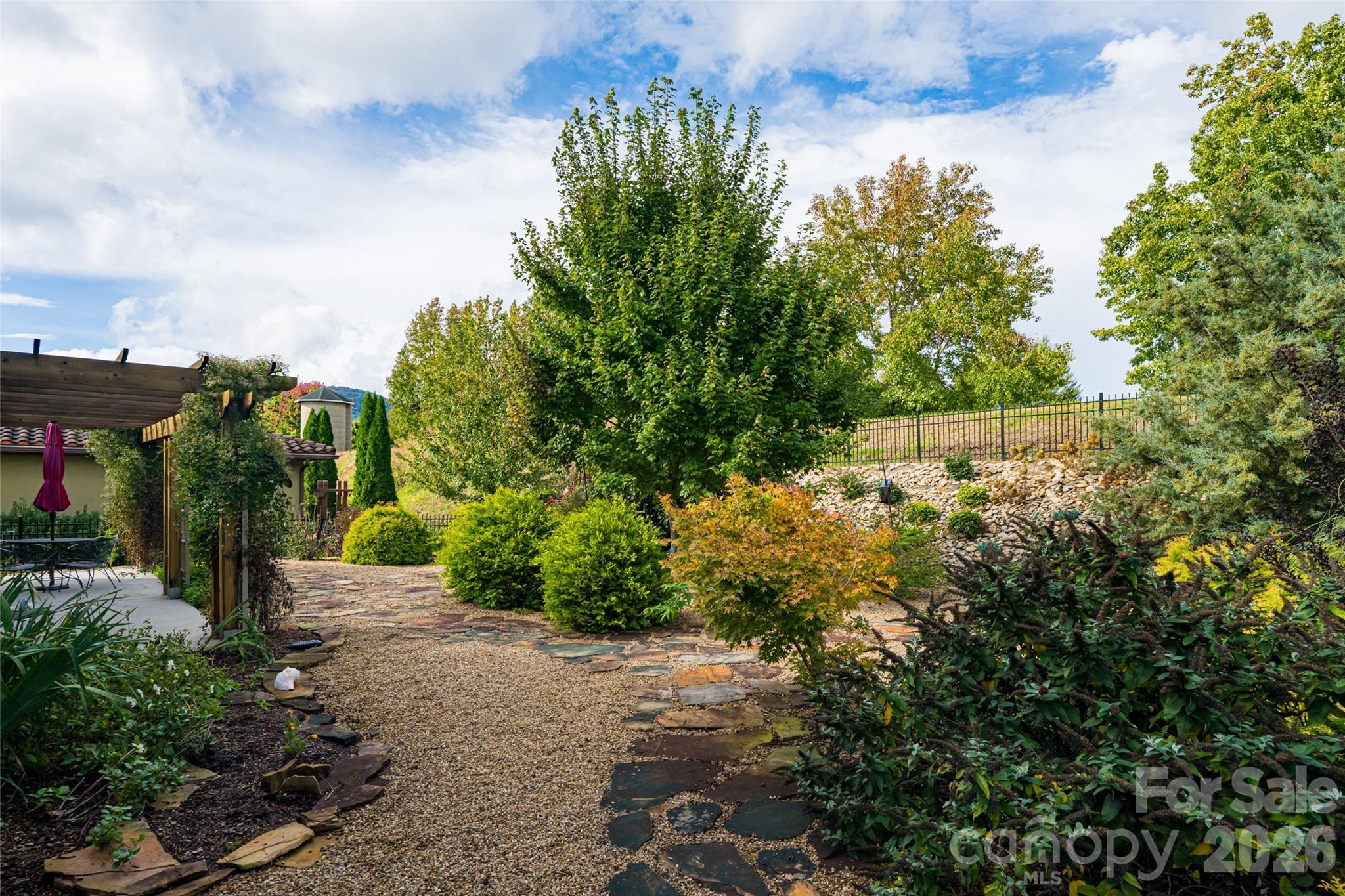 5 Pacifico Drive