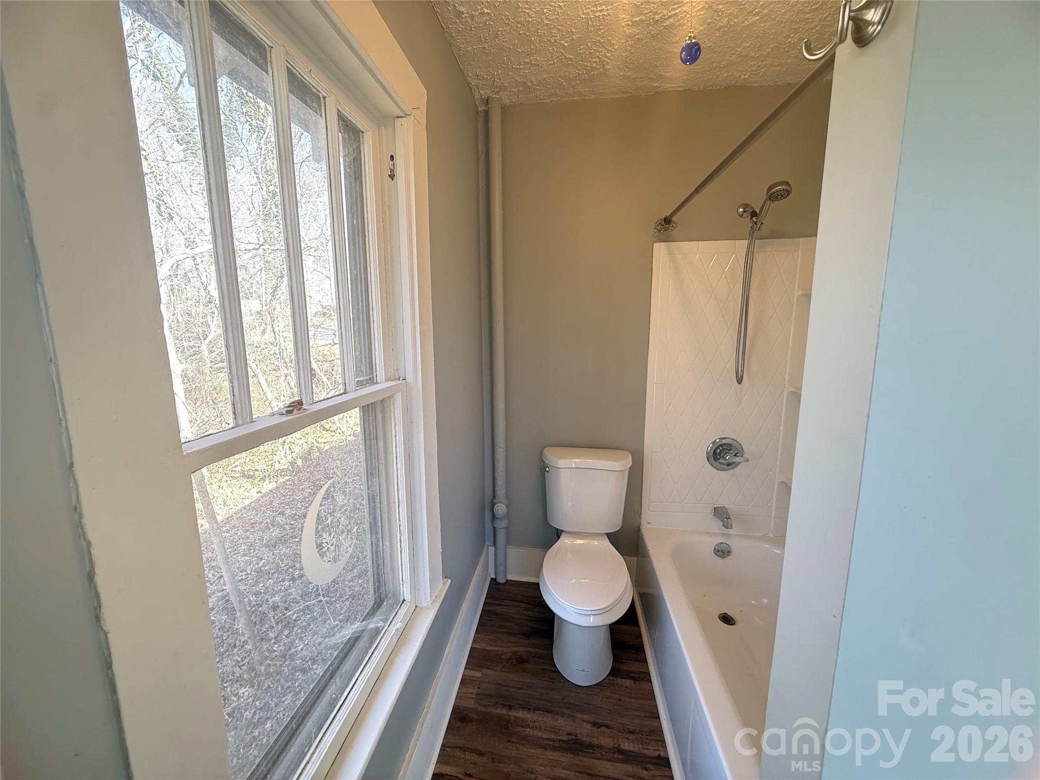 25 Craig Circle