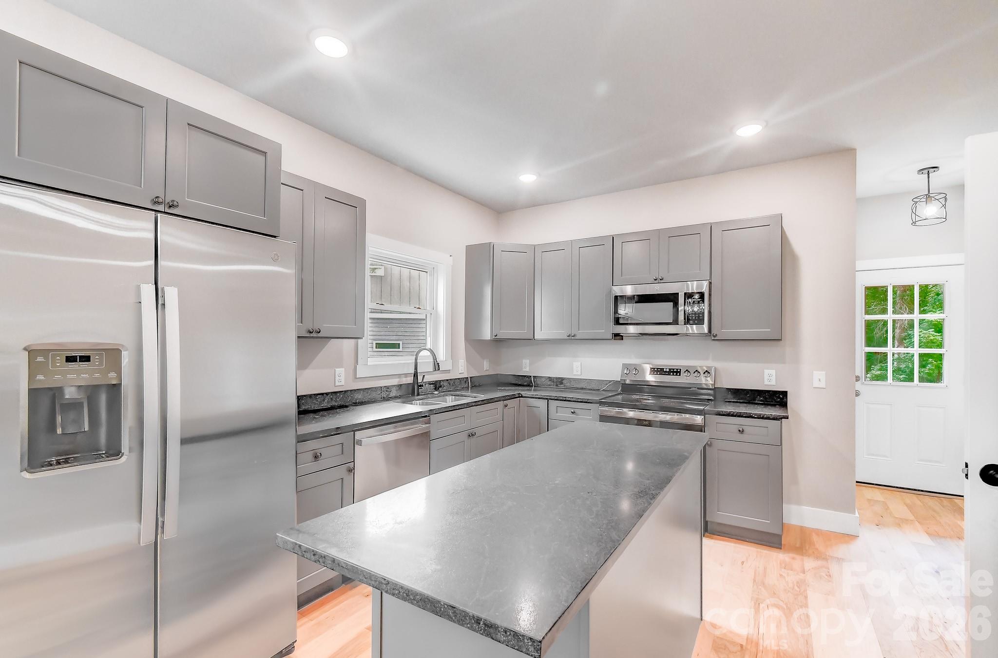 127 Northbend Drive