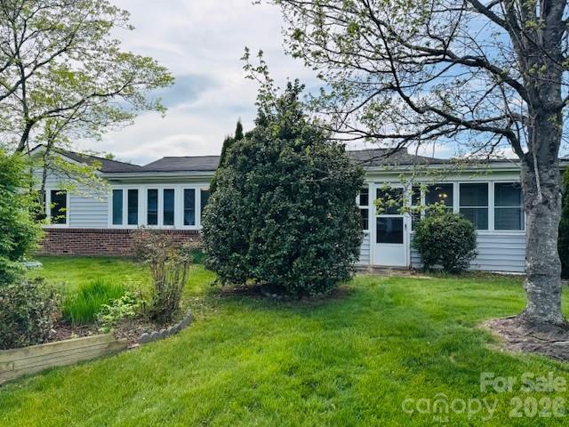 208 Dartcrest Drive