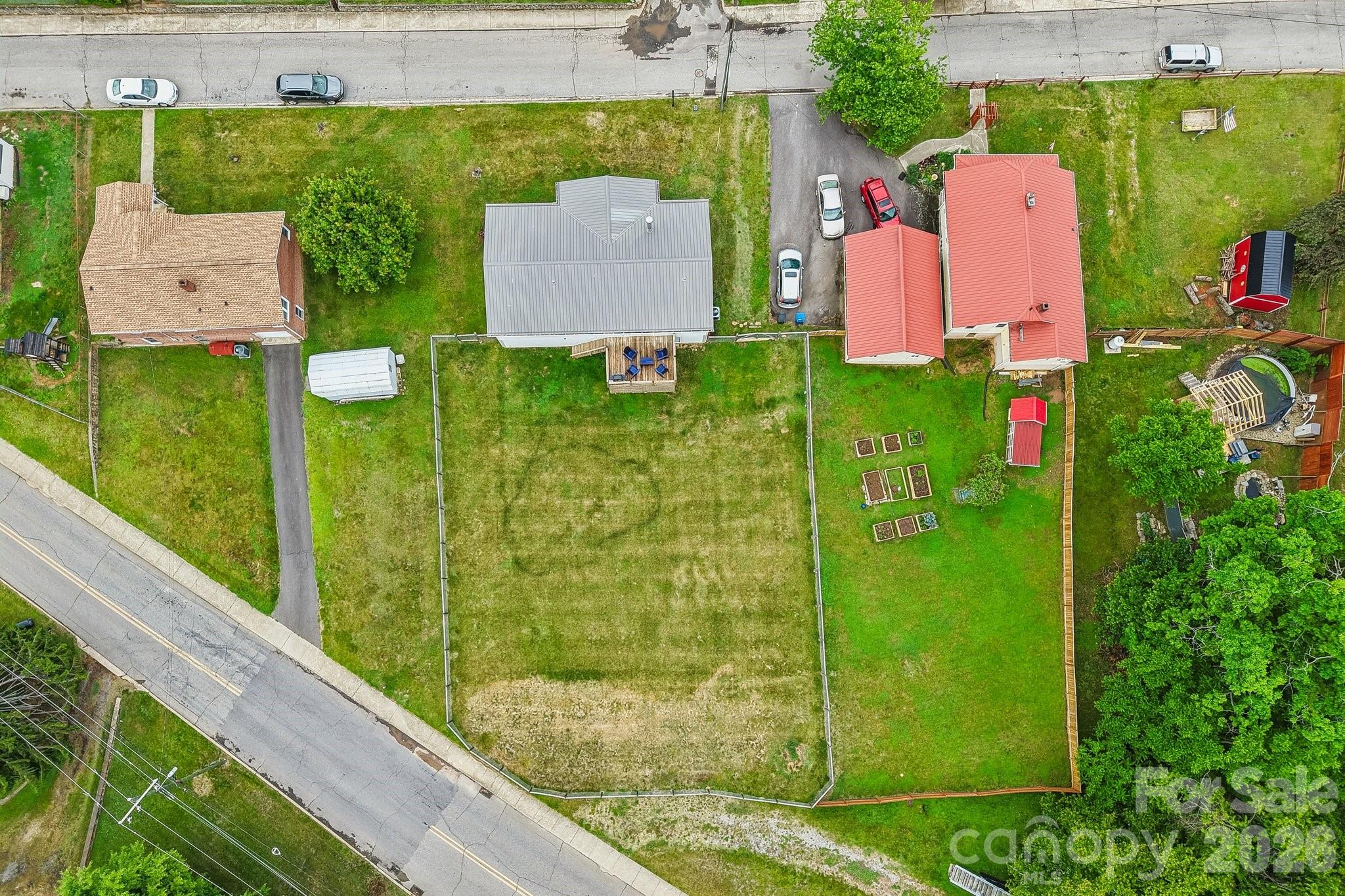 527 Trammell Avenue