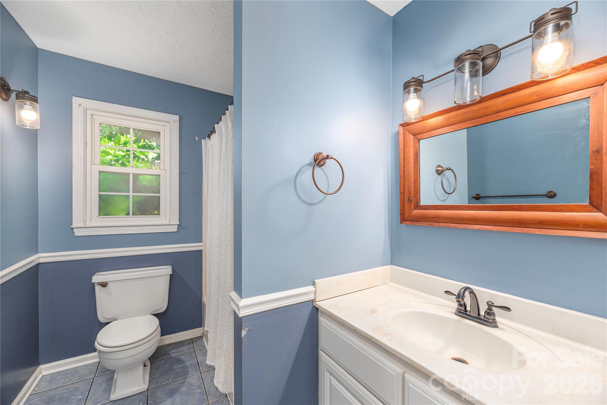 142 Whisperwood Drive Unit: 19