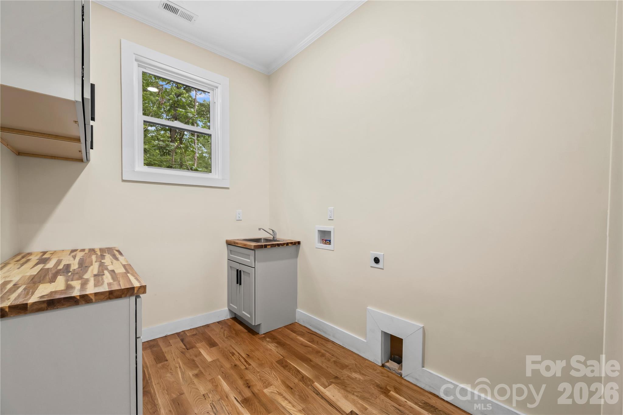 210 Hickory Tree Lane