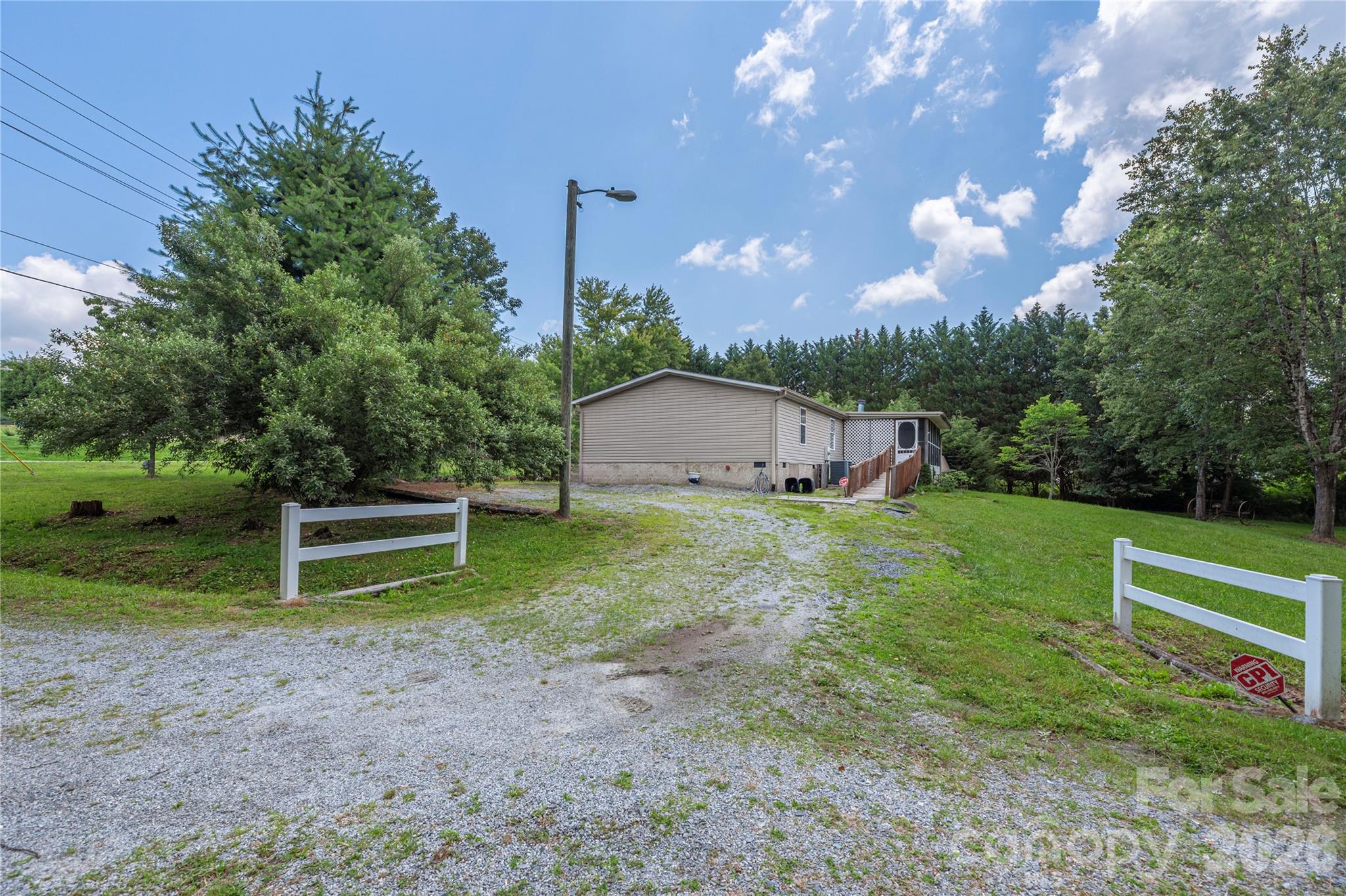 992 Brickyard Road