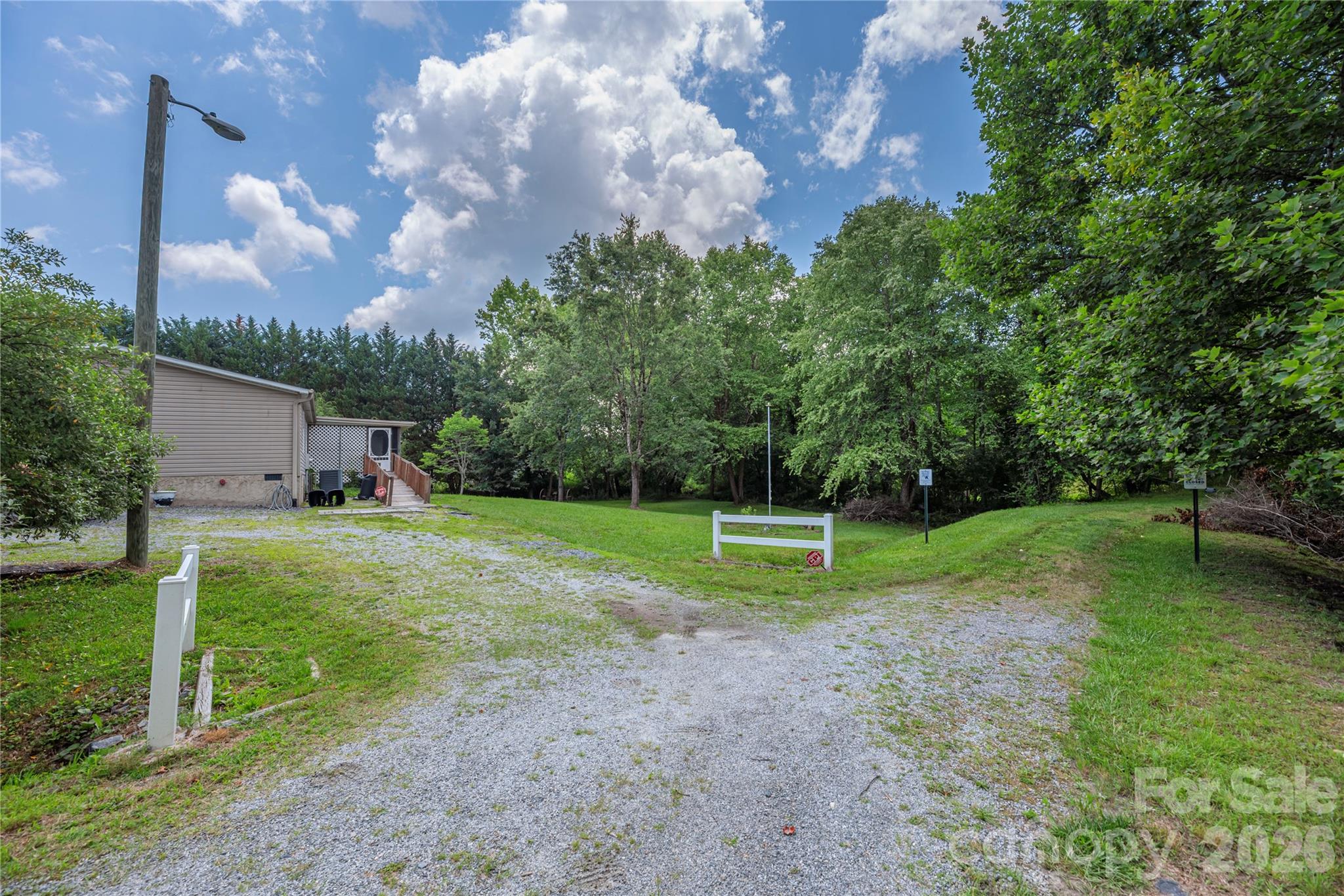 992 Brickyard Road