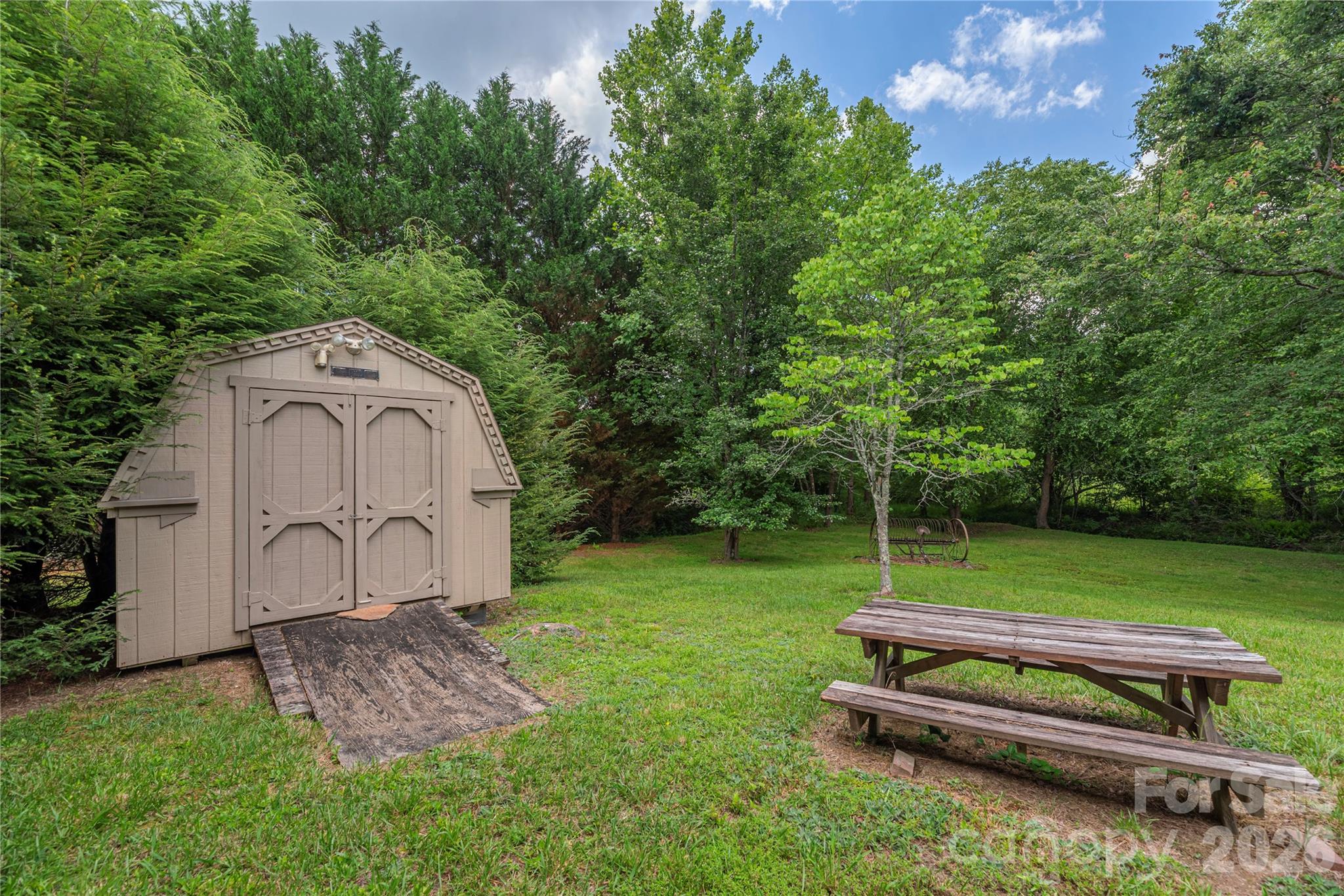 992 Brickyard Road