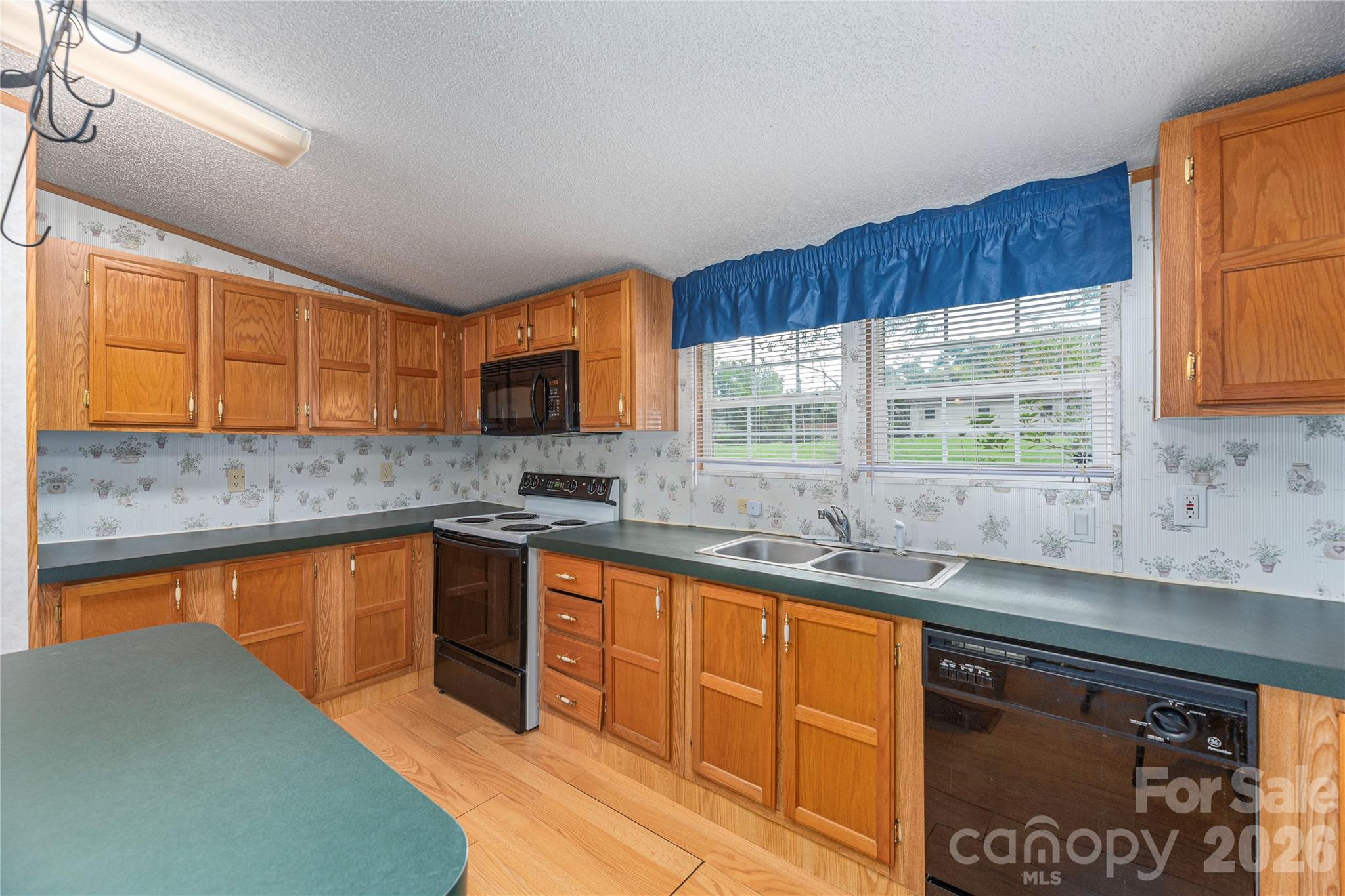 992 Brickyard Road
