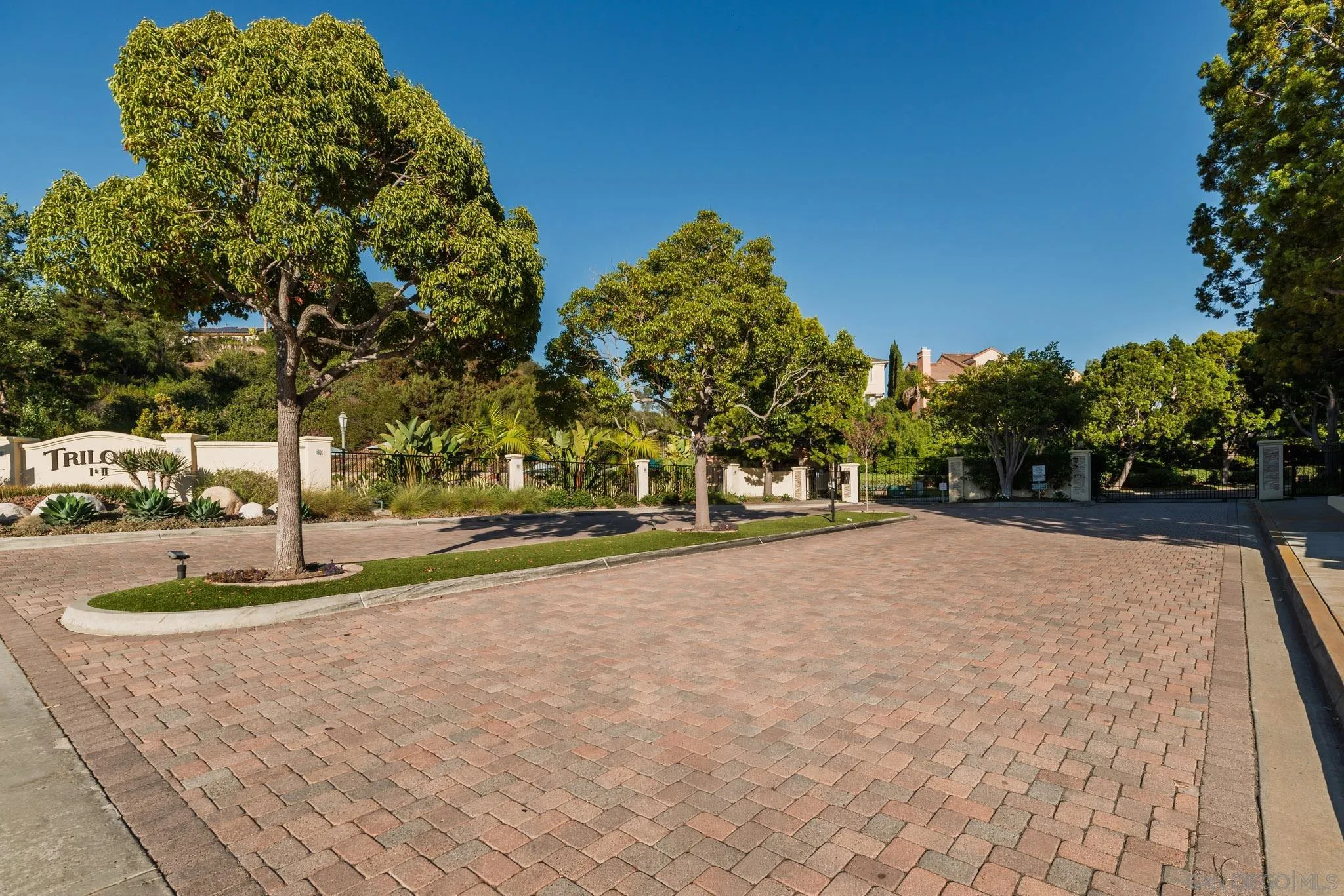 11325 Carmel Creek Rd