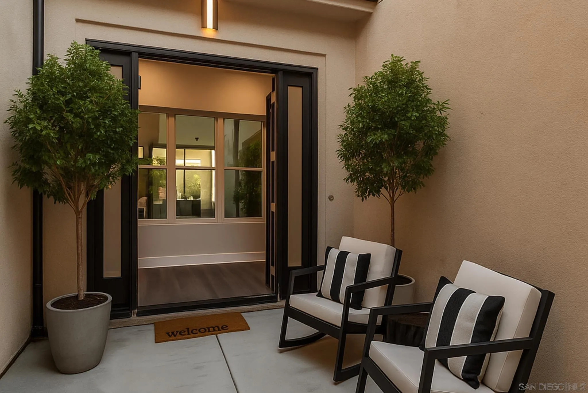 13722 Canyon Loop Trl