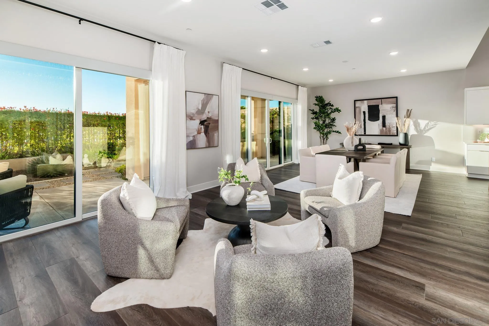 13722 Canyon Loop Trl